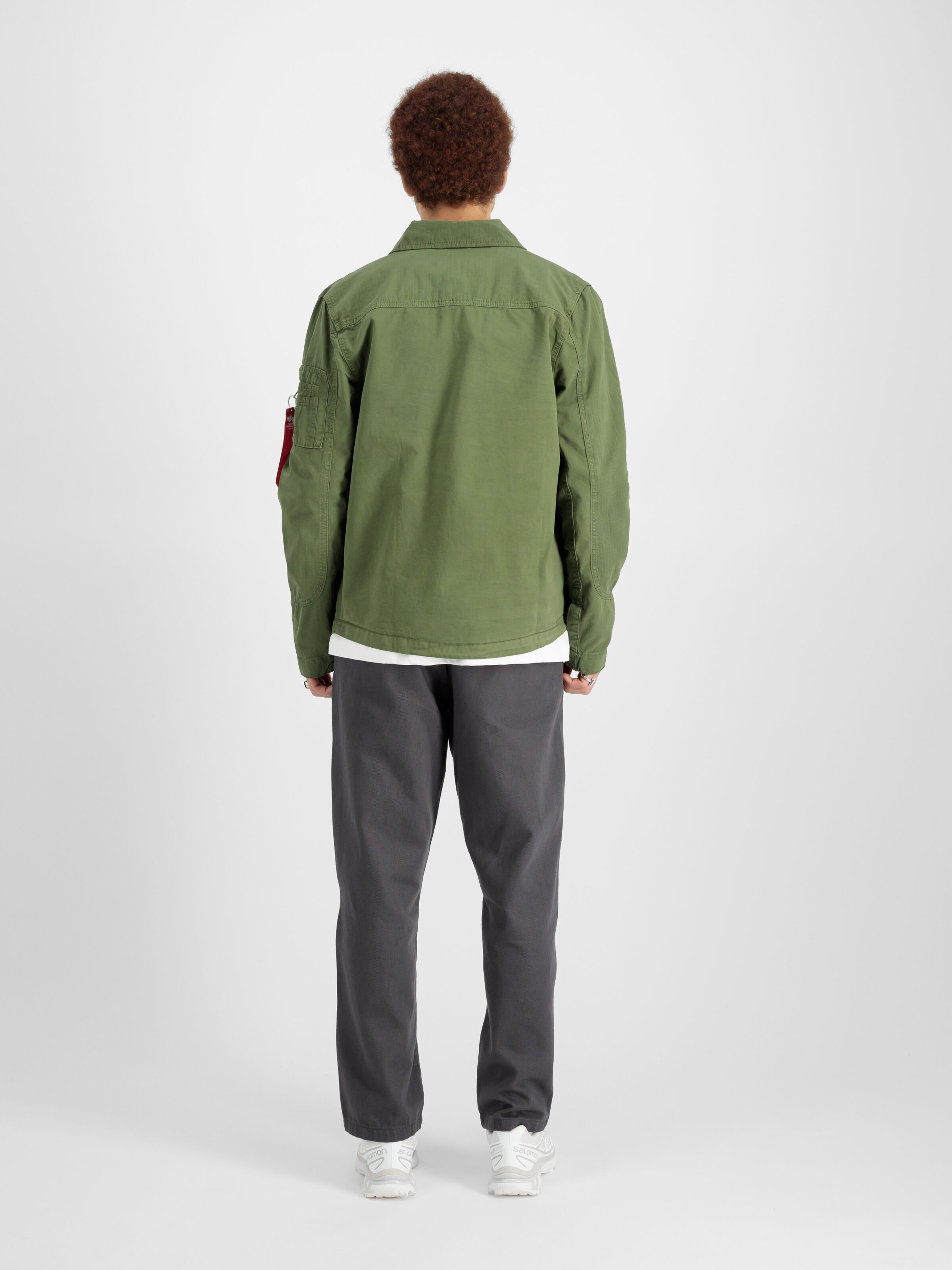 Color Block Overshirt dark olive 146110_142_2_model_00002_149385