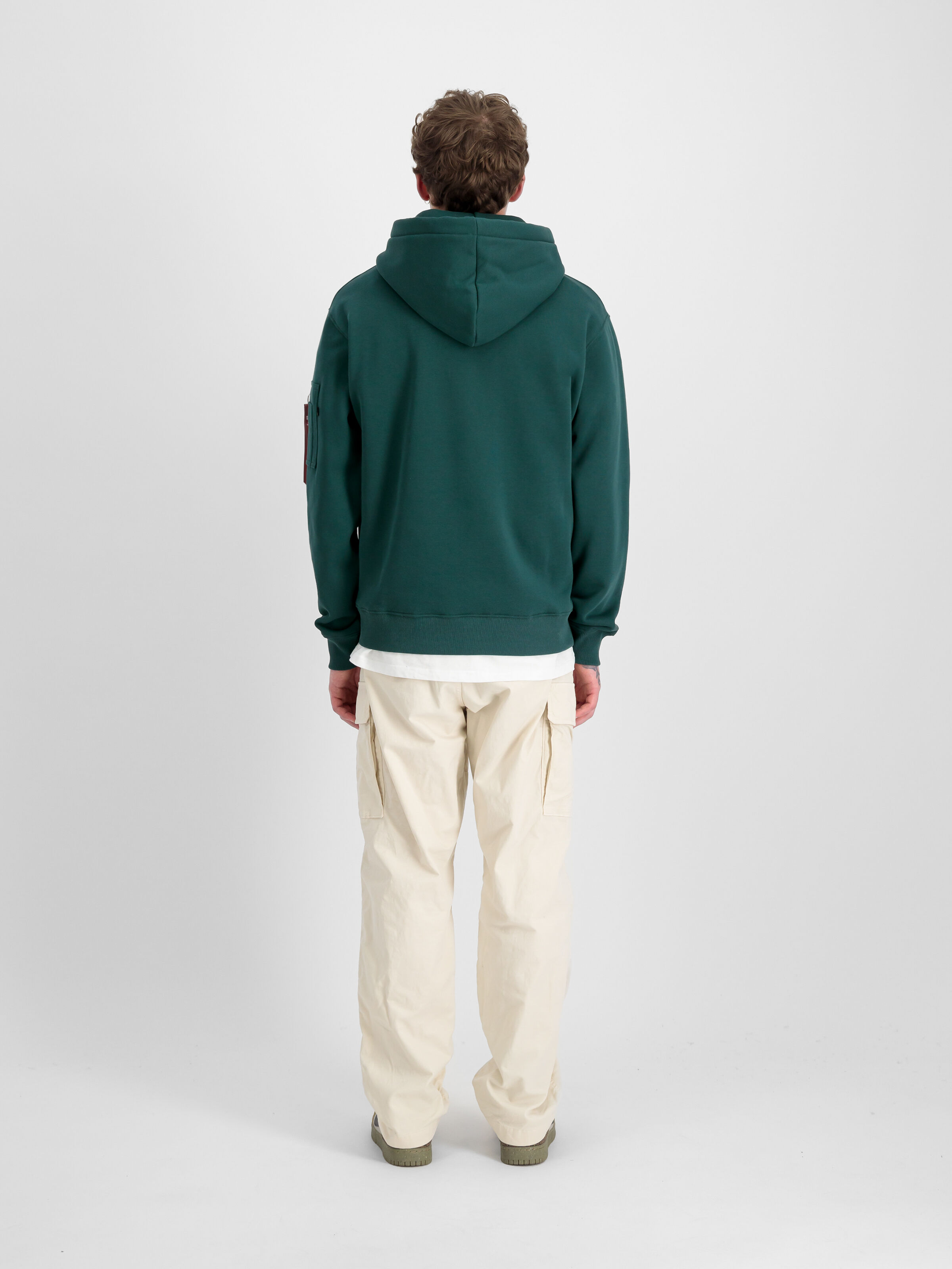 Alpha Label Hoodie Force Green 118331_720_2_model_00002_129549