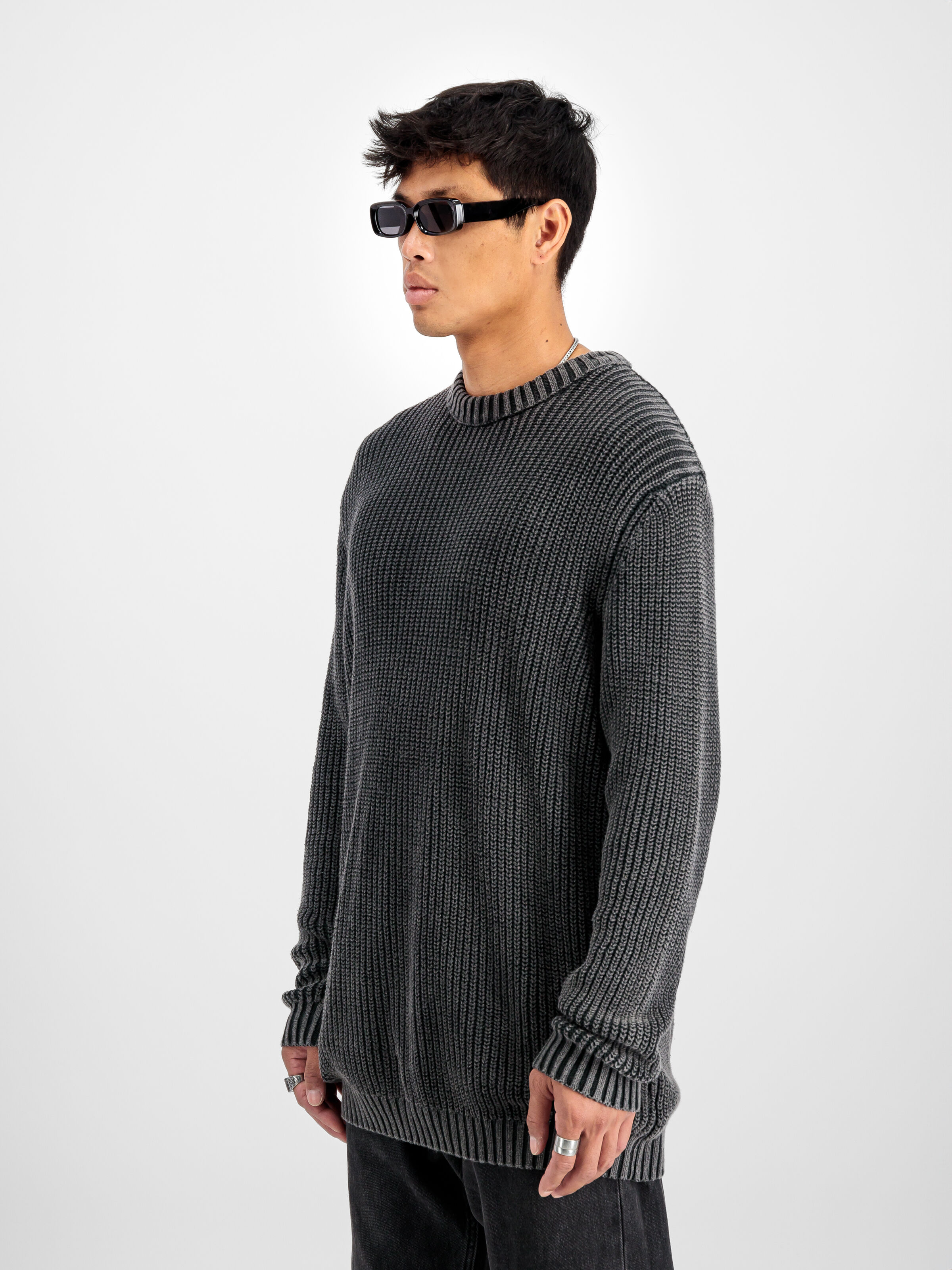 Acid Sweatshirt black 138402_03_2_model_00003_117799