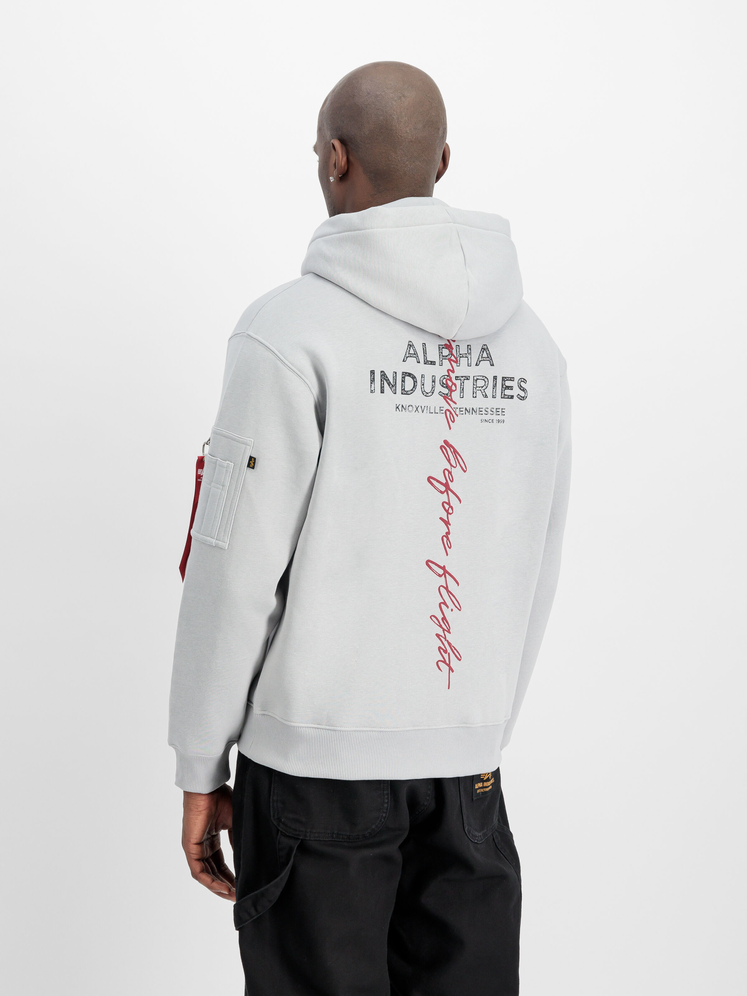 Signature Backprint Hoodie pastel grey 148341_666_2_model_00003_160549