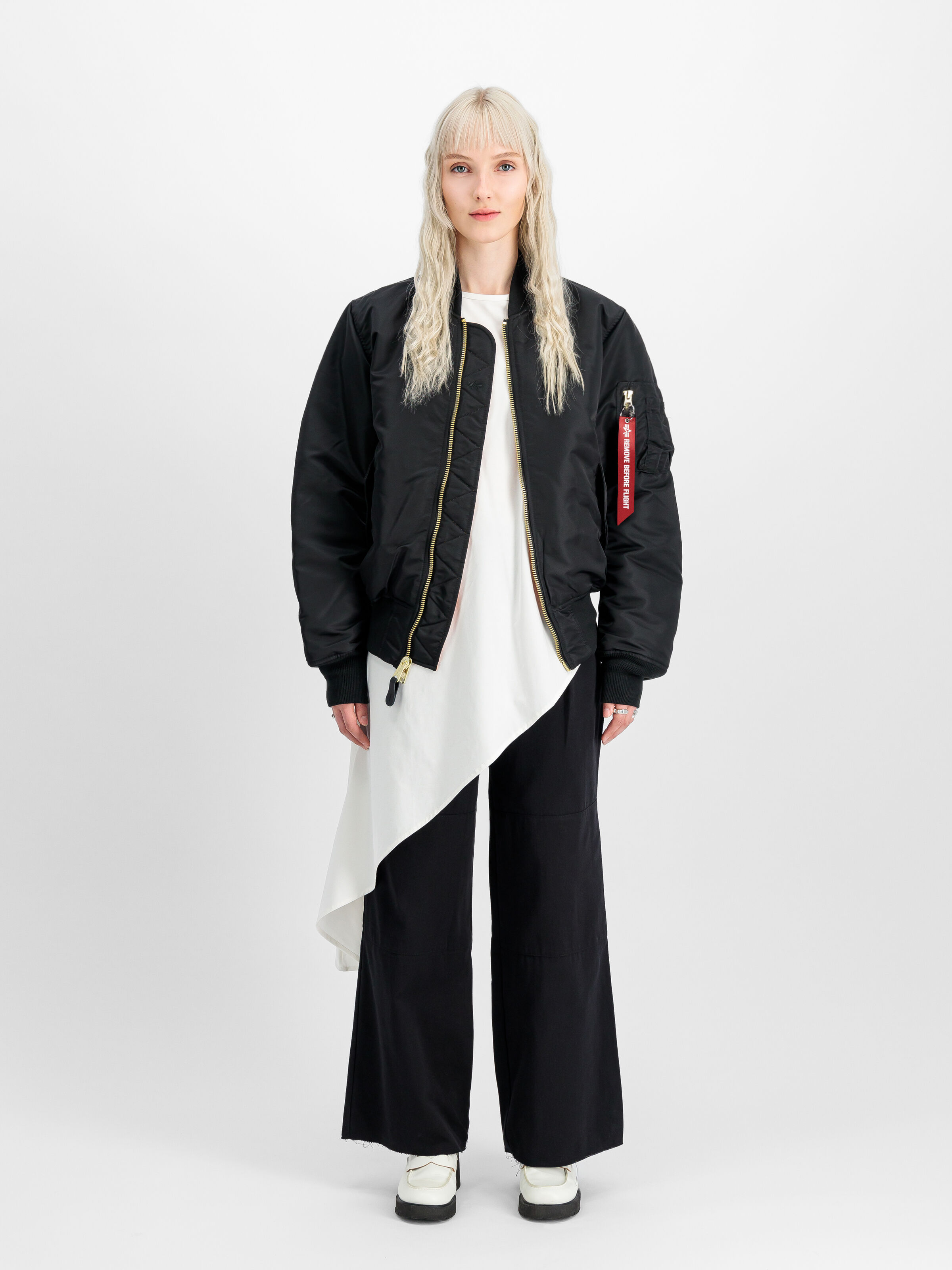 MA-1 Heritage Bomber Jacket black 100101_03_2_model_00001_247775