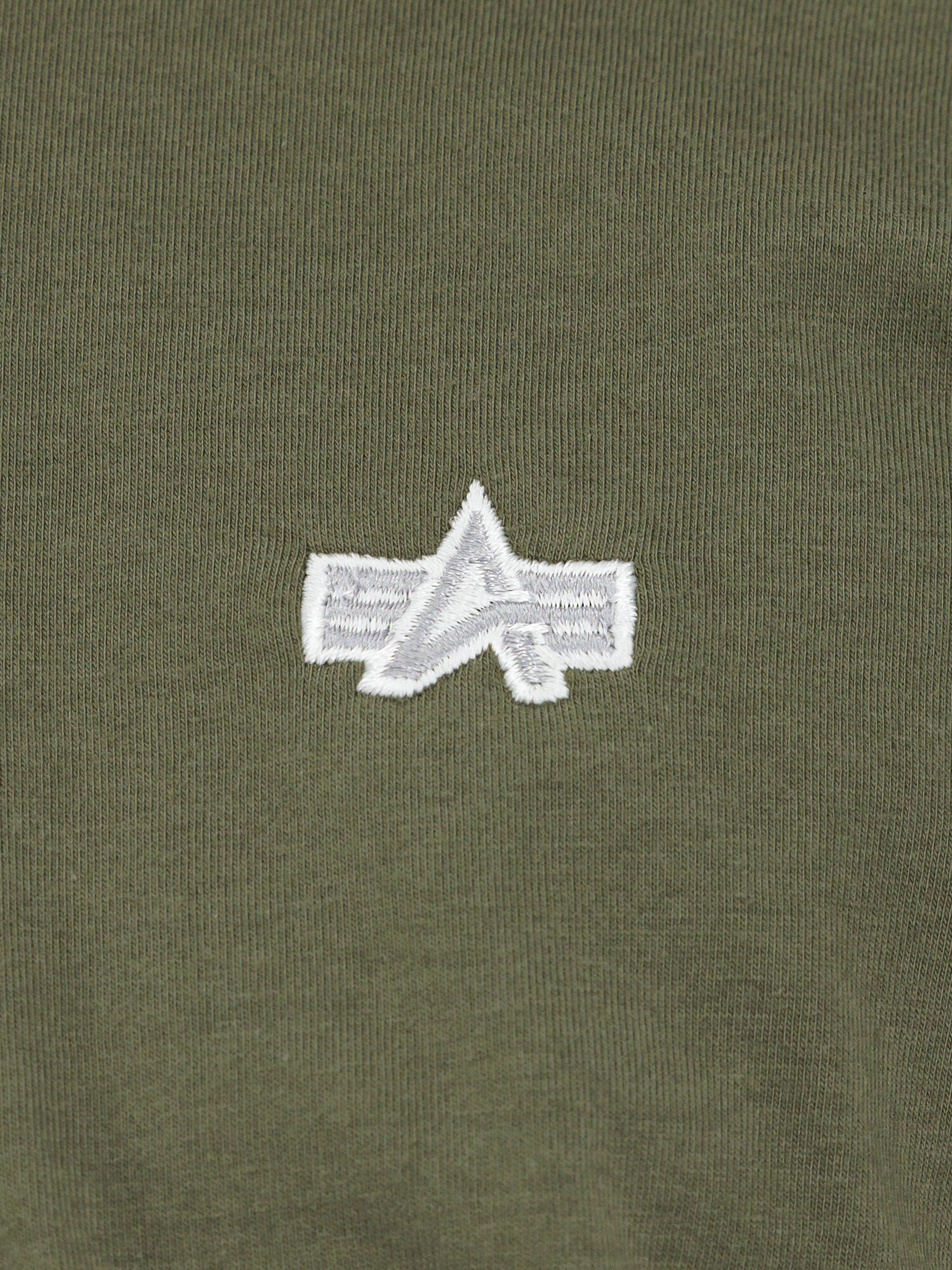 Embroidery T-Shirt Unisex dark green 118536_257_alpha_industries_unisex_emb_t_shirt_004_124137