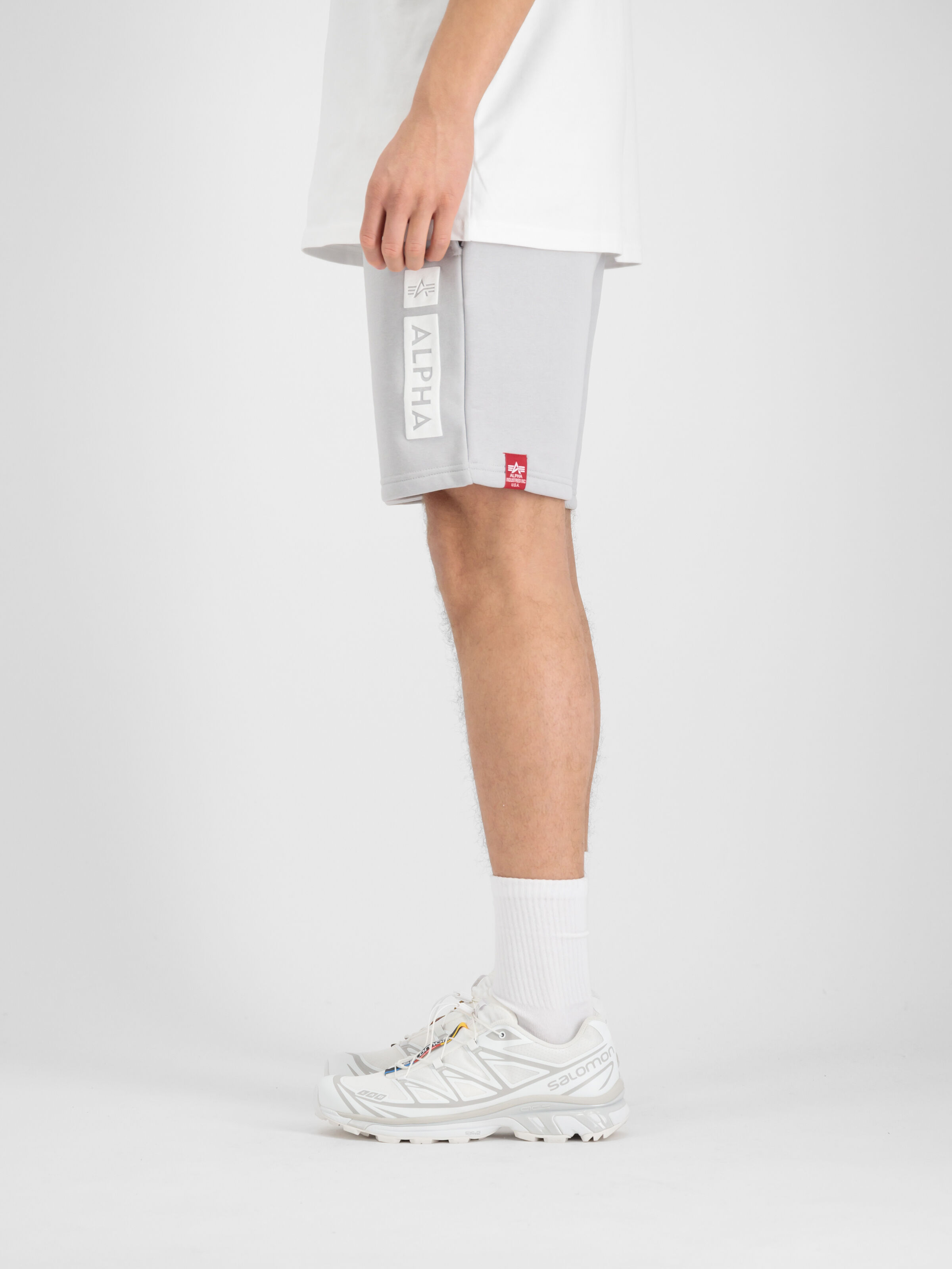 Alpha Puff Print Short pastel grey 146365_666_2_model_00007_149466