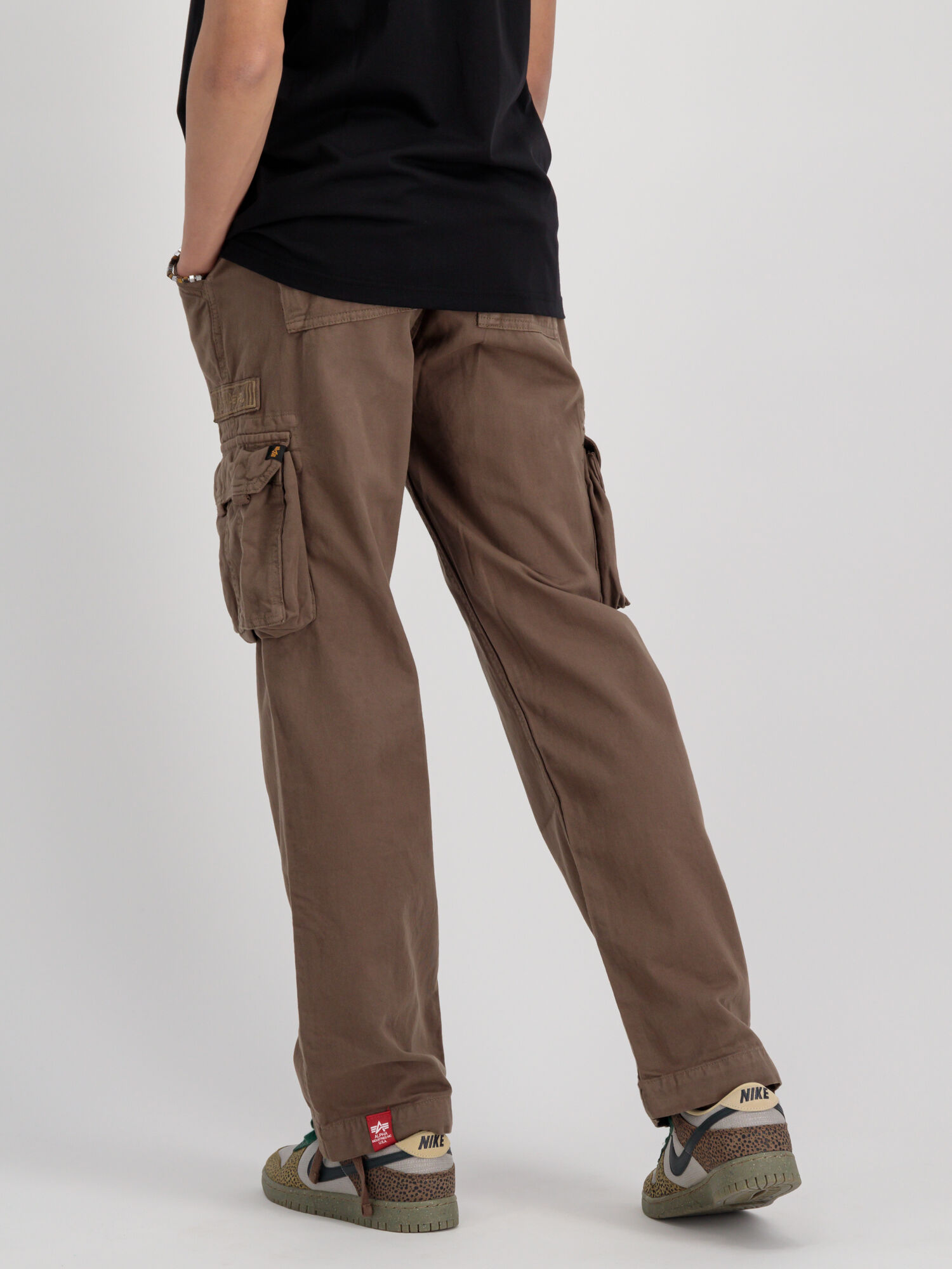 Jet Pant taupe 101212_183_alpha_industries_jet_pant_003_129651