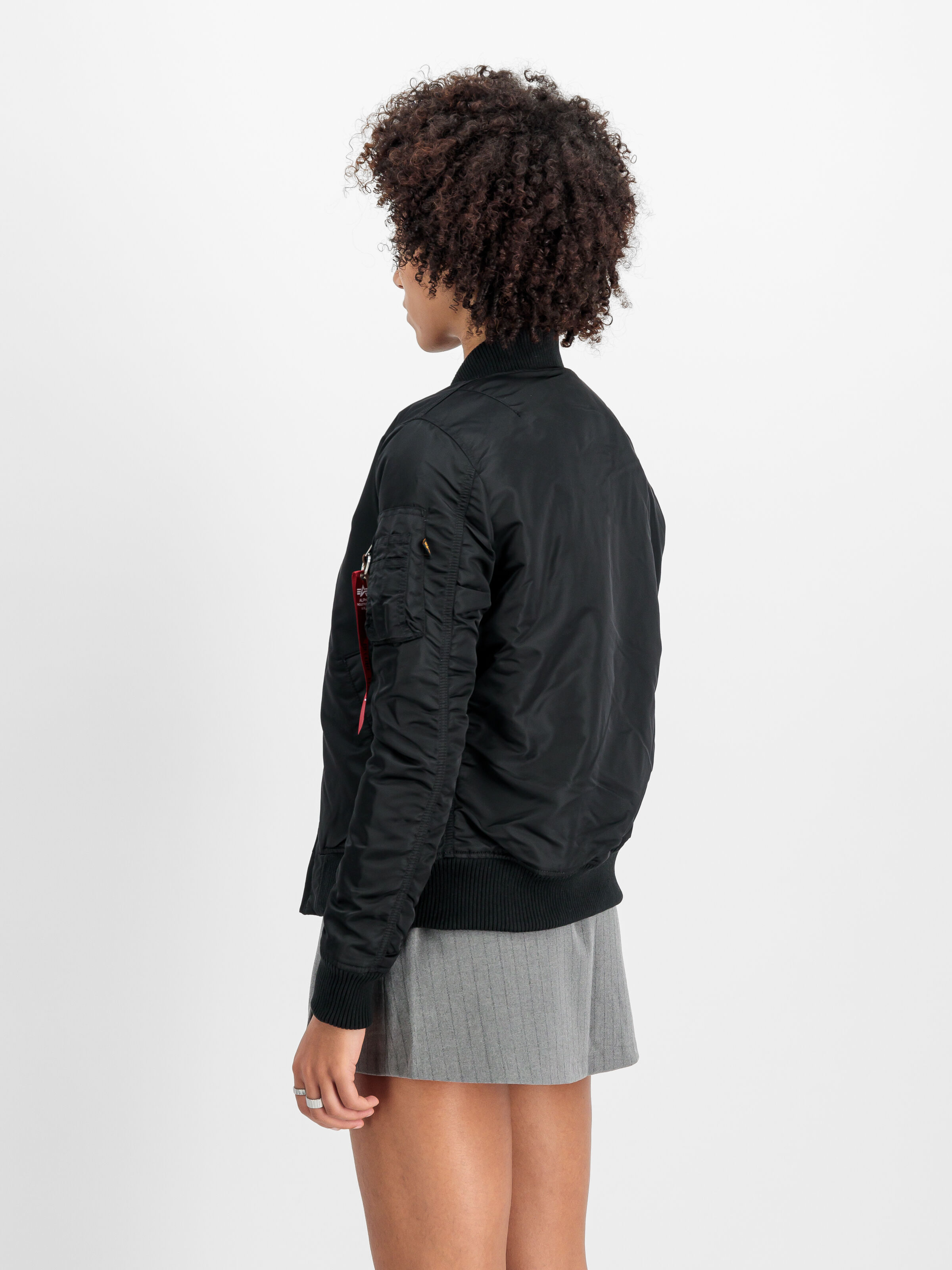 MA-1 VF 59 Bomber Jacket Women black 133009_03_2_model_00004_112233
