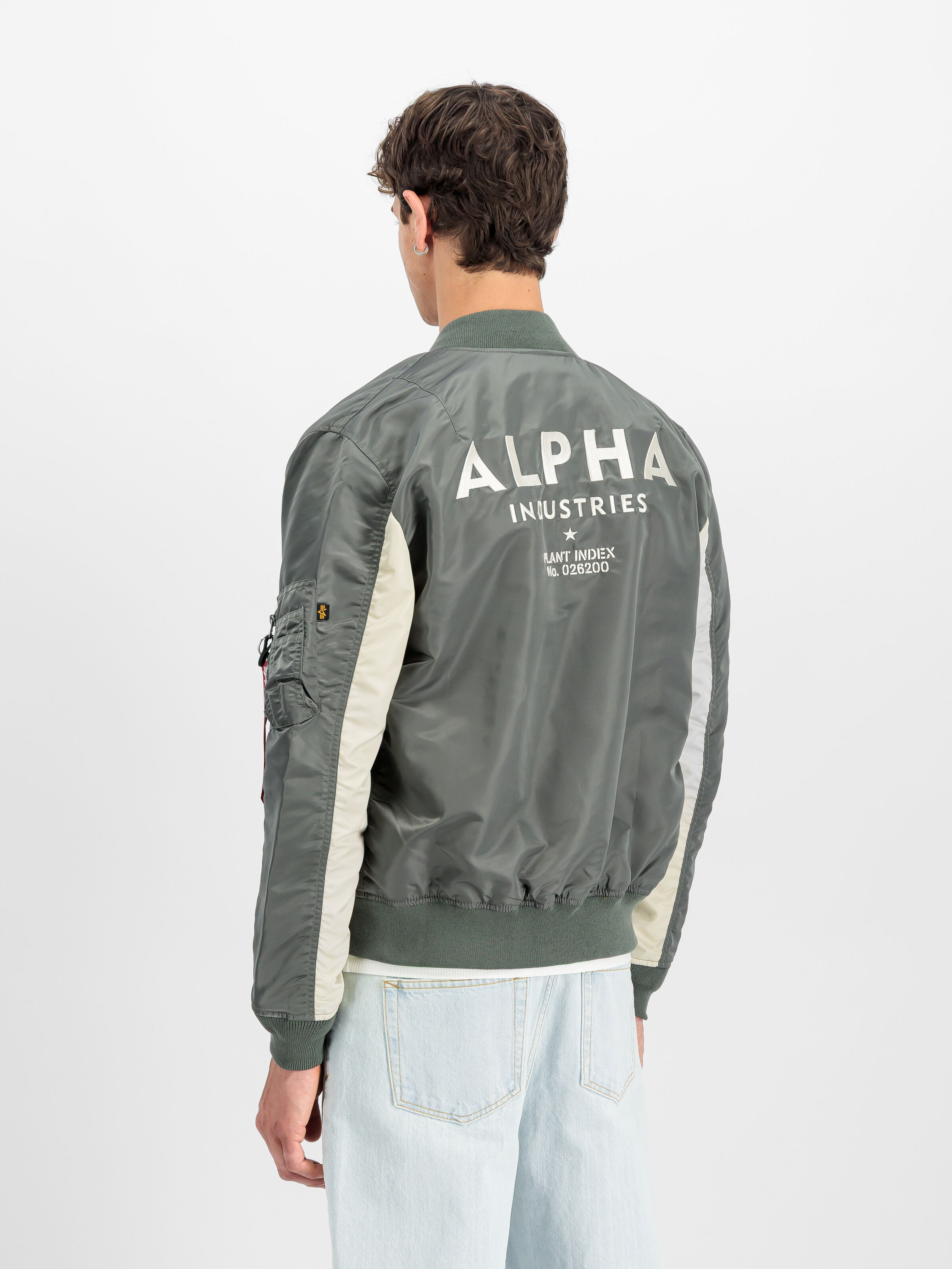 MA-1 TT Two Tone Custom Bomber Jacket vintage green 196107_432_2_model_00003_188710