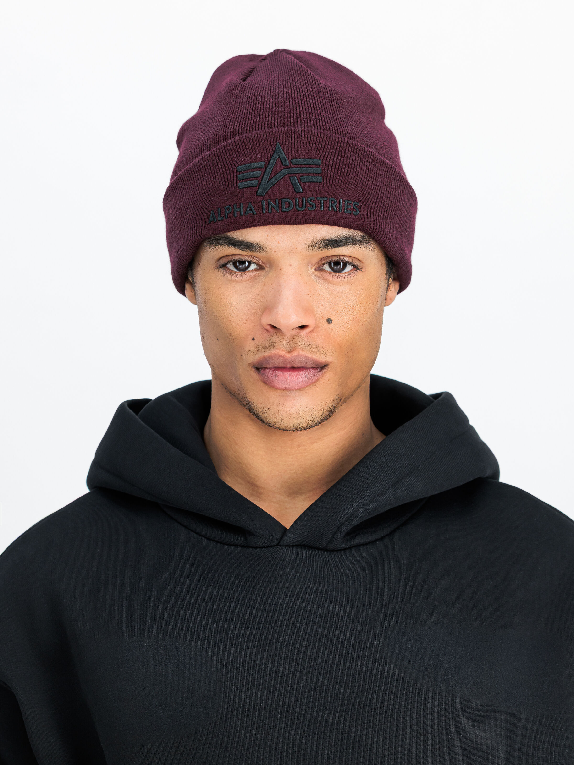 3D Beanie dark cherry 168910_608_2_model_00001_166247