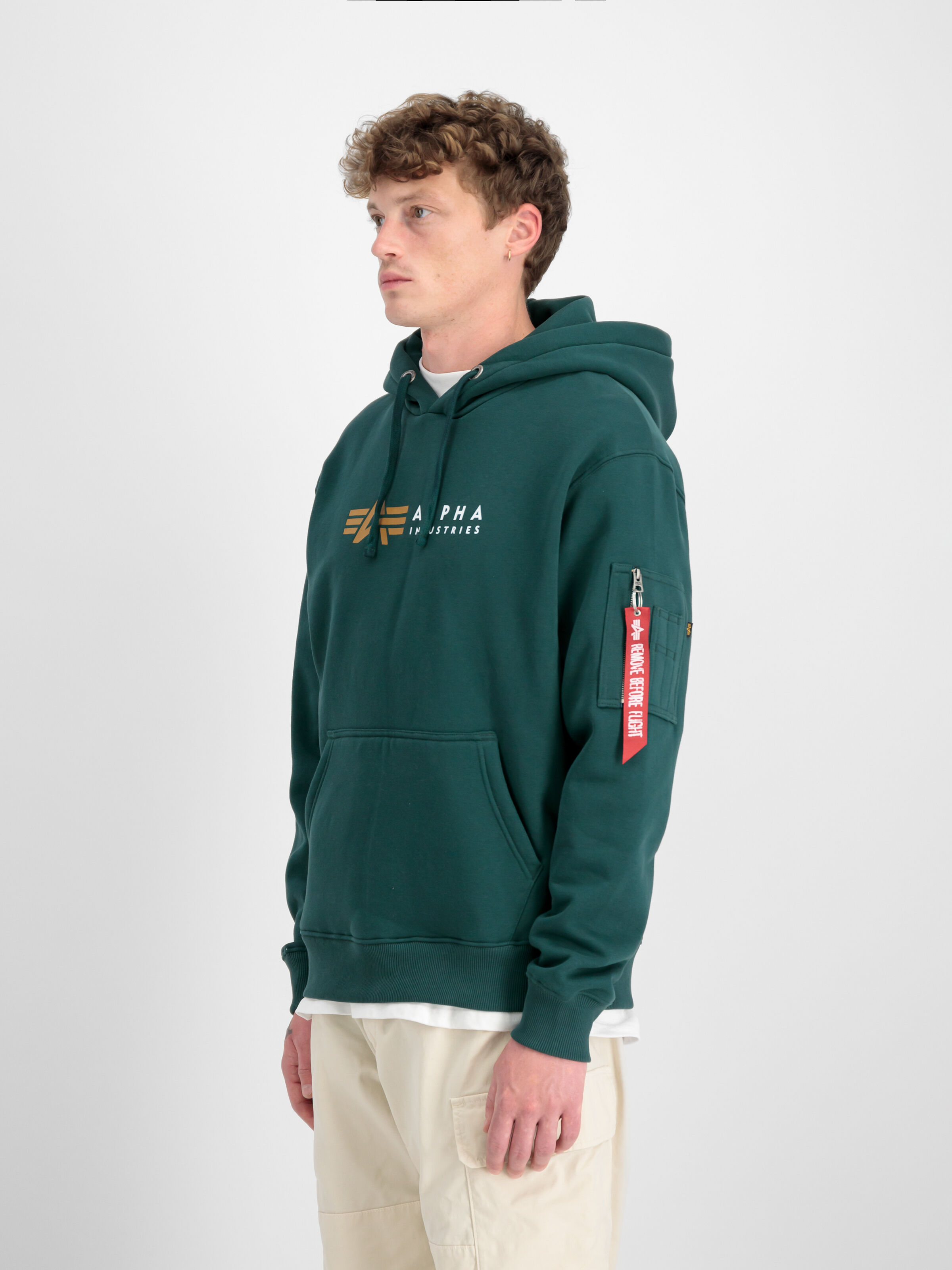 Alpha Label Hoodie Force Green 118331_720_2_model_00003_129550