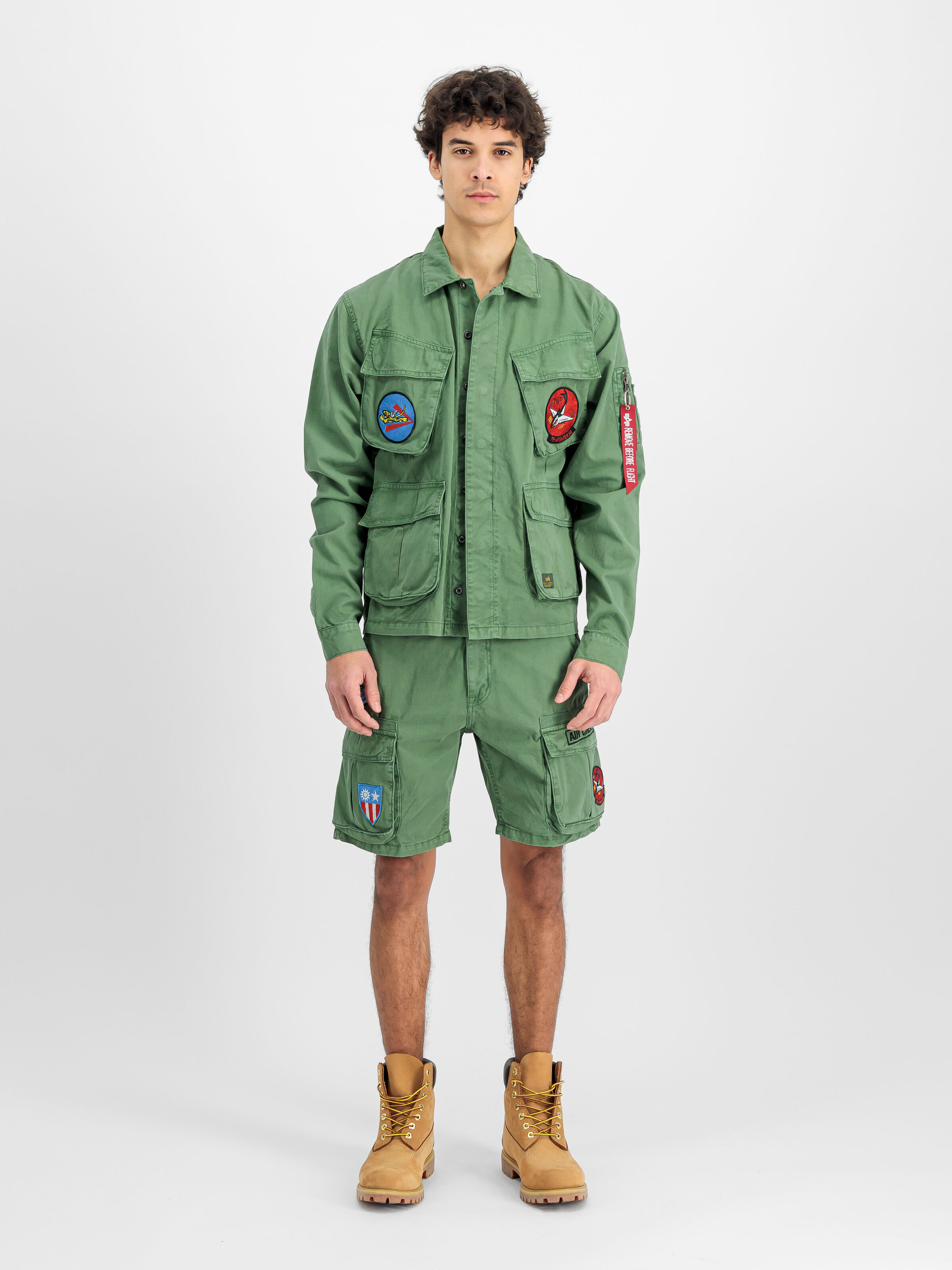 Field Jacket Flying Tigers Overshirt vintage green 156130_432_2_model_00001_144335