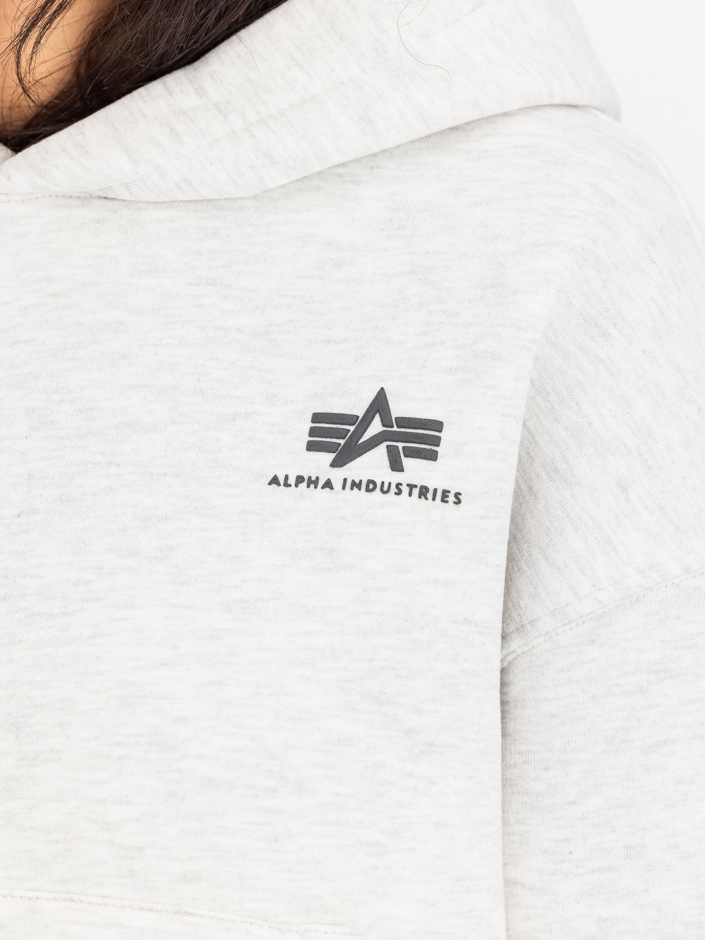 Basic Small Logo Hoodie Women pastel grey melange 258041_752_3_detail_00001_166020