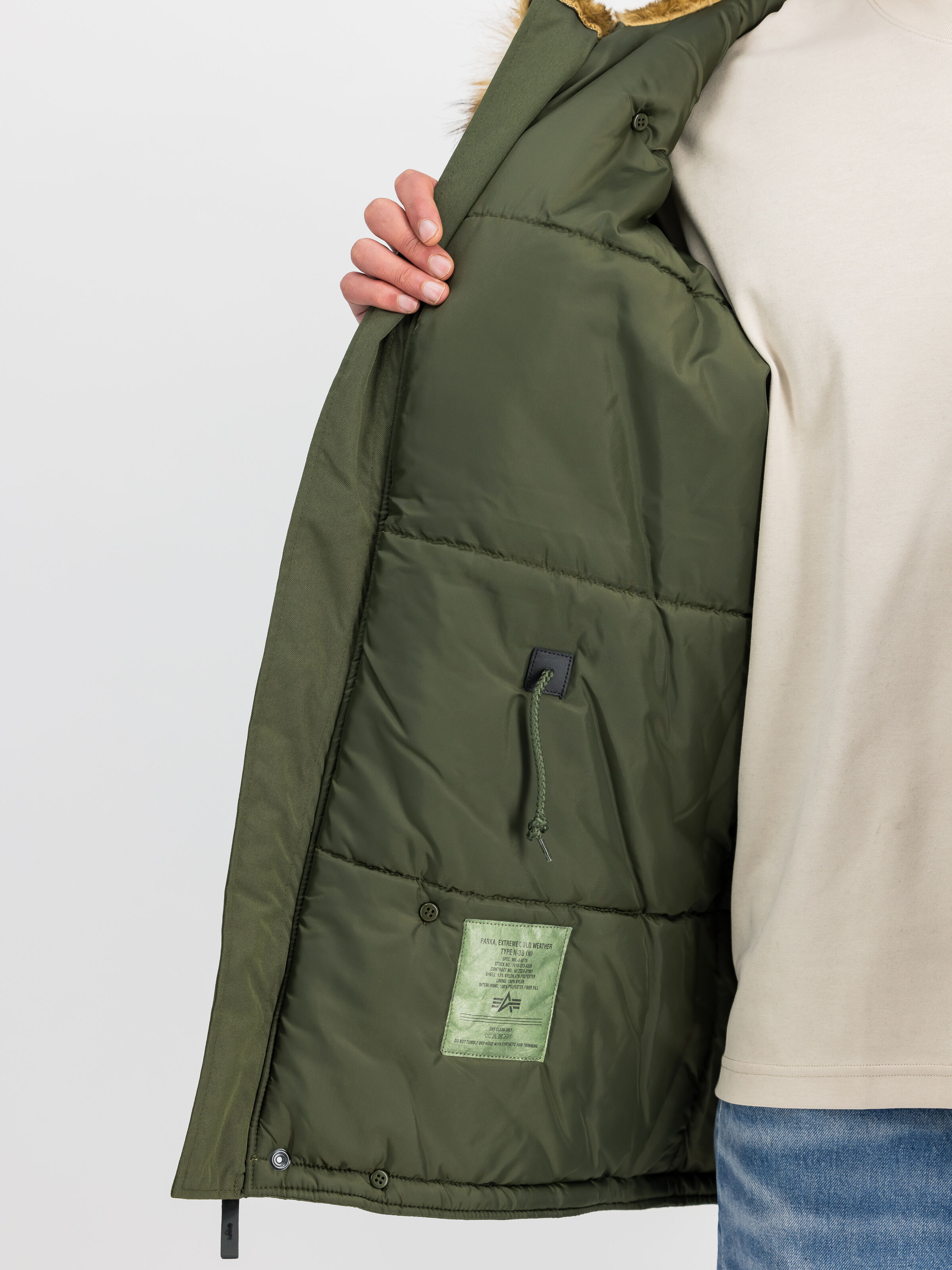 Explorer Winter Jacket dark green 193128_257_3_detail_00001_127627