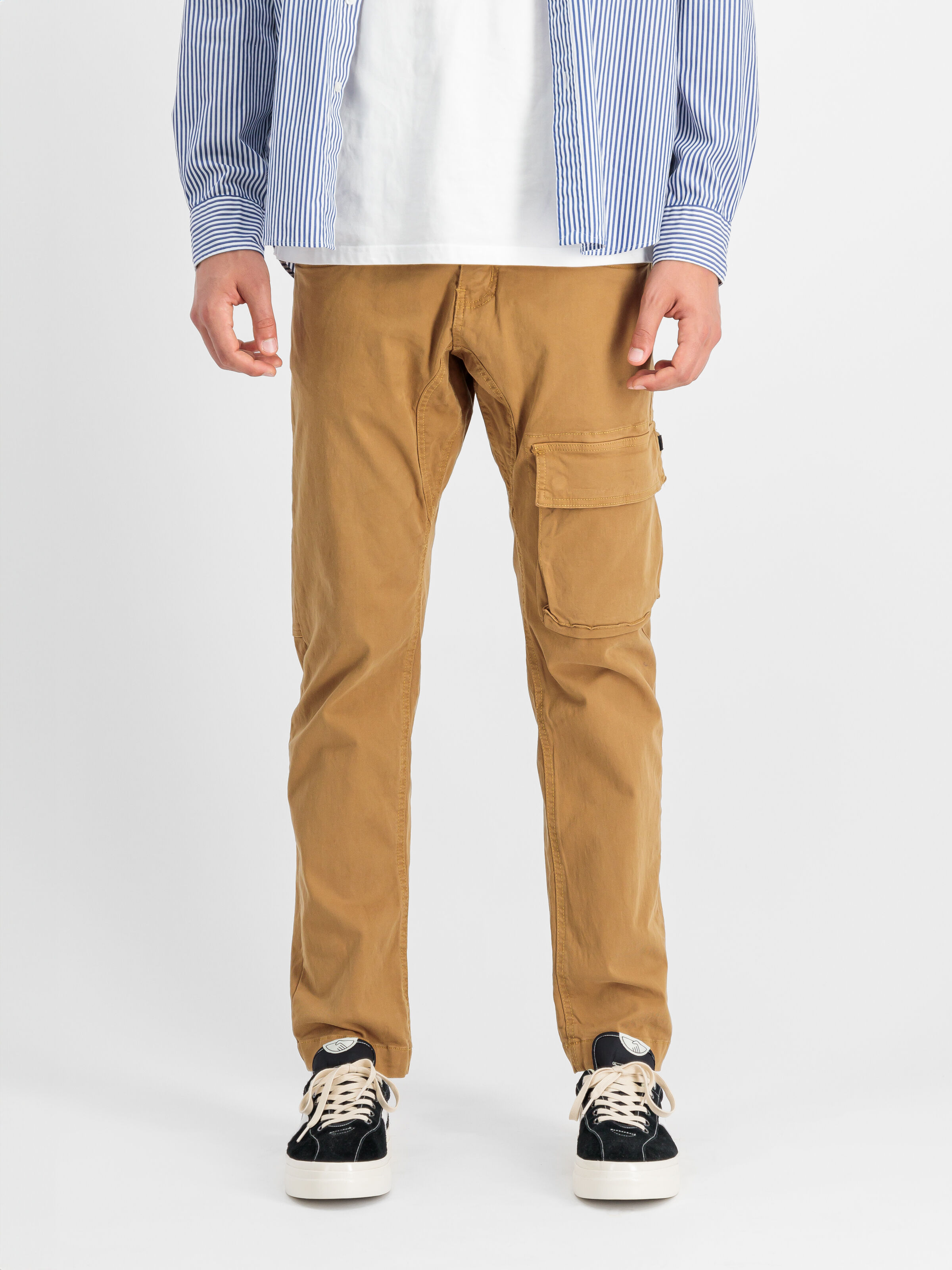 Lieutenant Pant khaki 148206_13_2_model_00003_107727.jpg