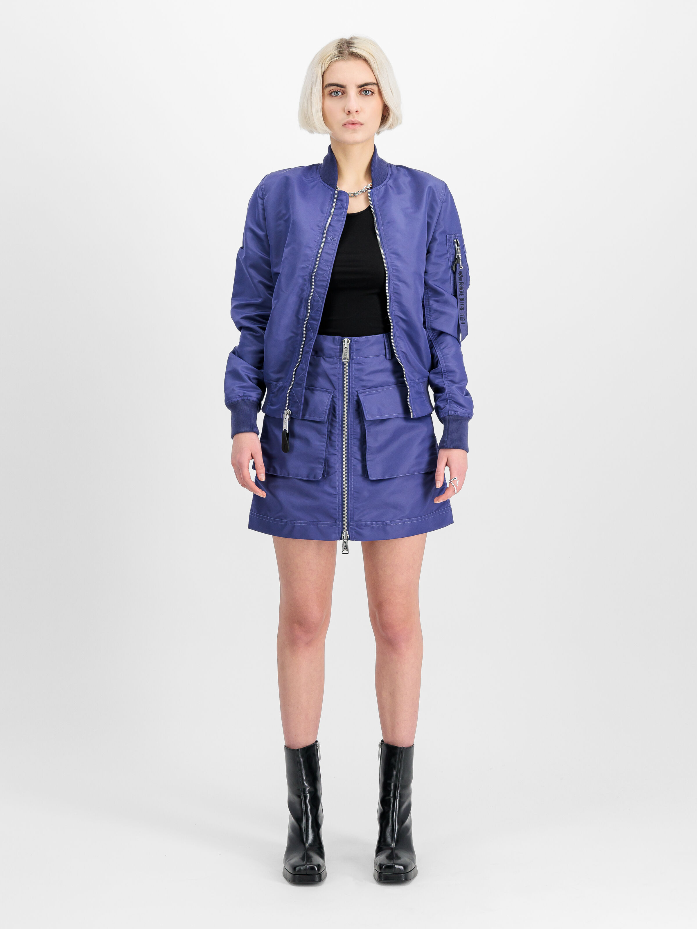 MA-1 VF Light Bomber Jacket Women night purple 156001_735_2_model_00001_144922