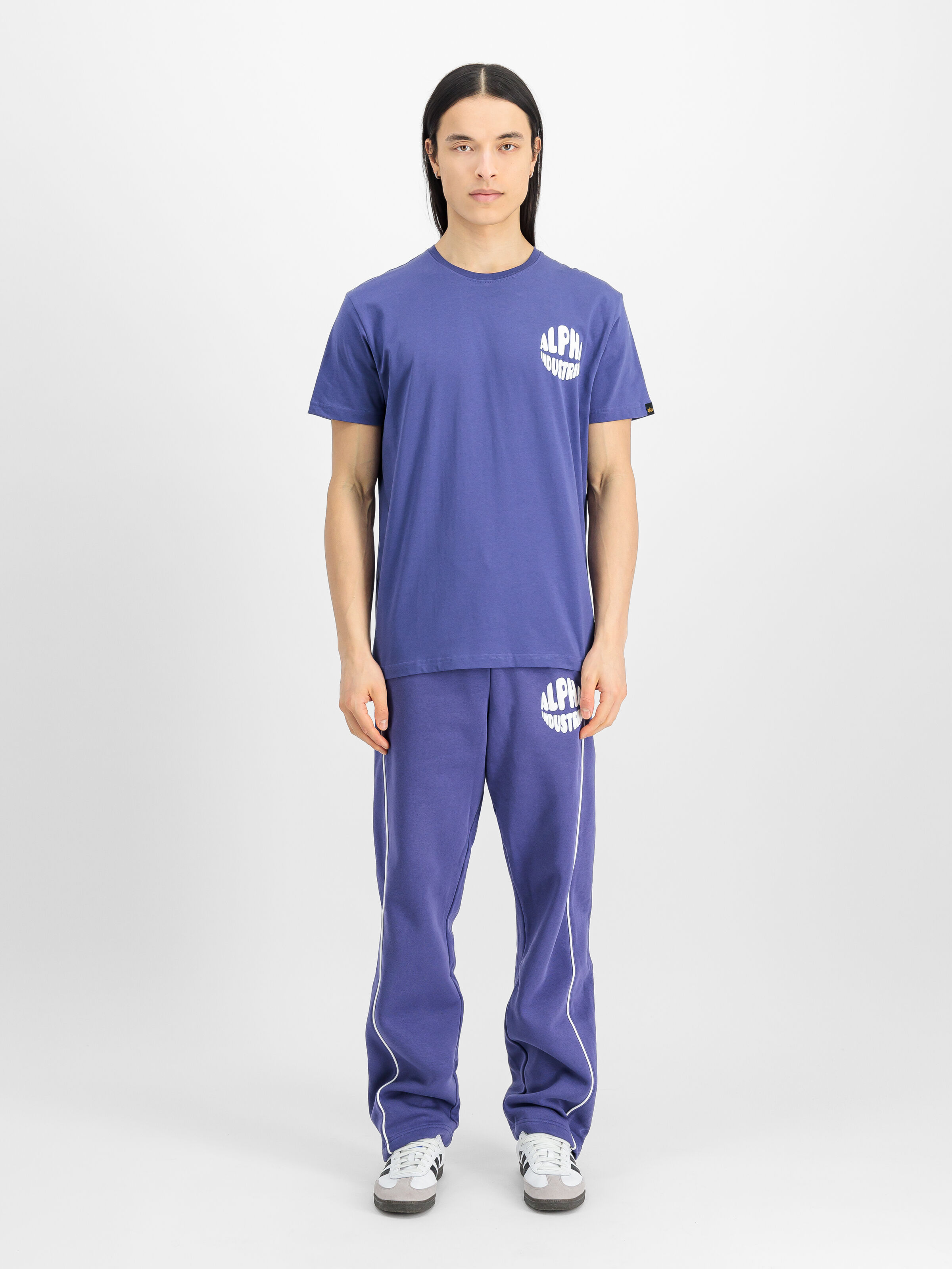 Logo Jogger night purple 156372_735_2_model_00001_147560