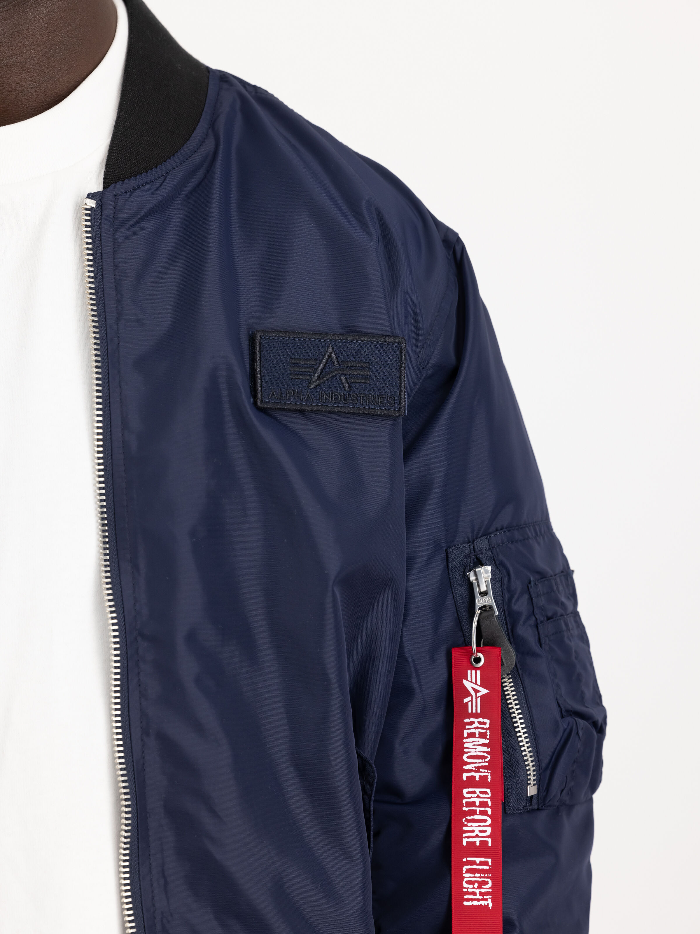 MA-1 TTC Light Bomber Jacket ultra navy 126101_697_3_detail_00001_111763