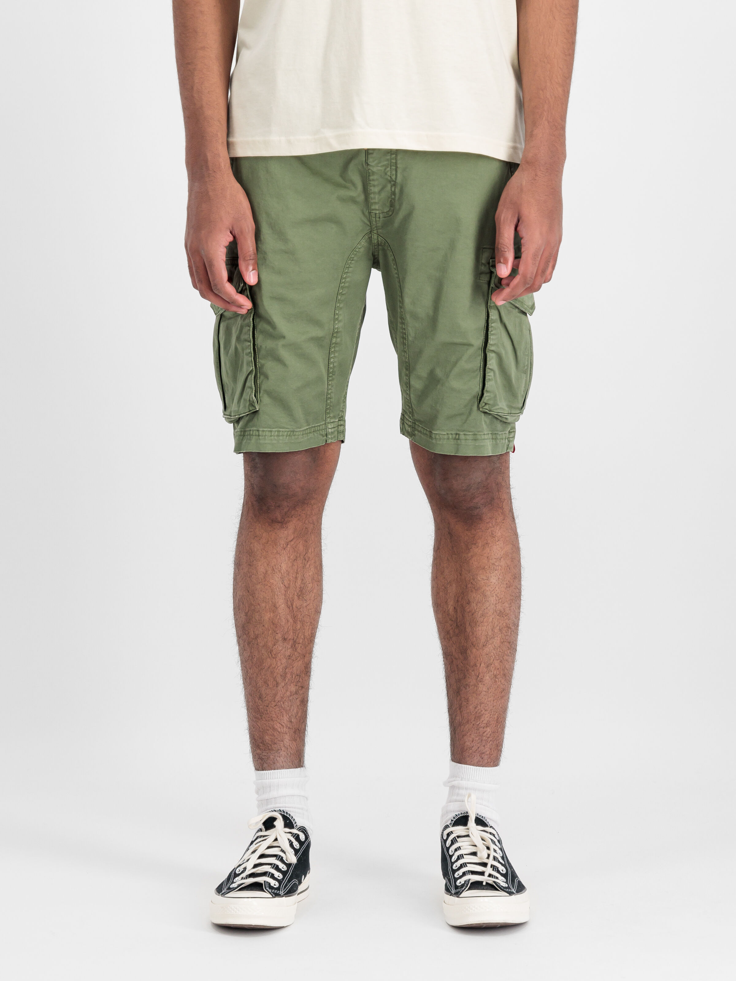 Cotton Twill Jogger Short vintage green 106251_432_2_model_00003_138754