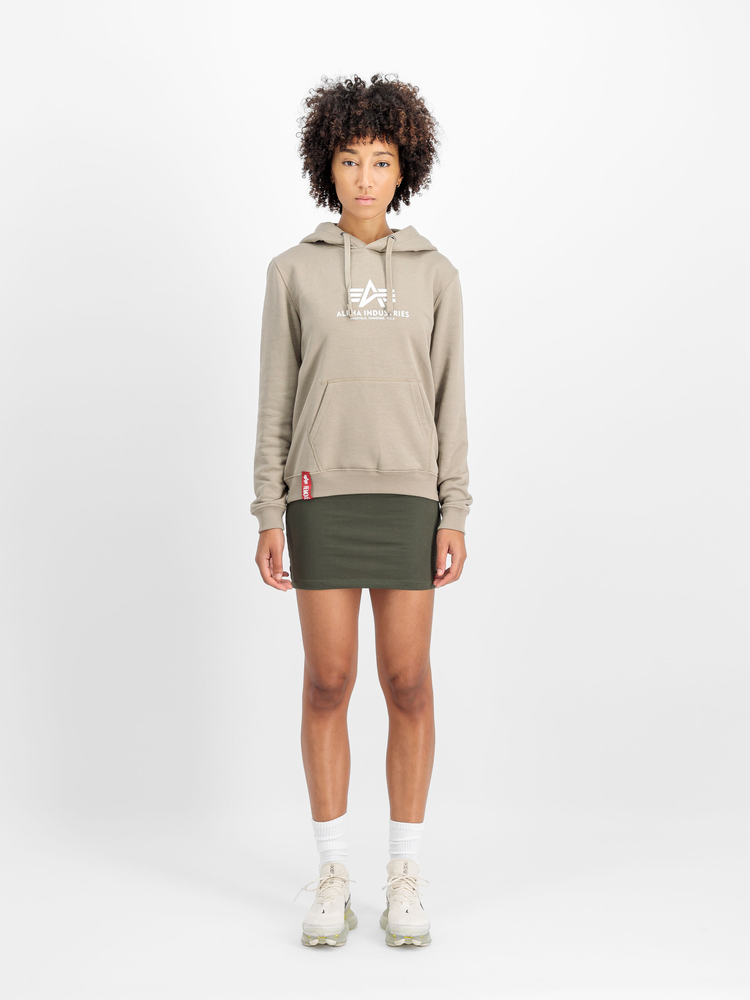 New Basic Big Logo Hoodie Women vintage sand 196032_679_2_model_00001_112492