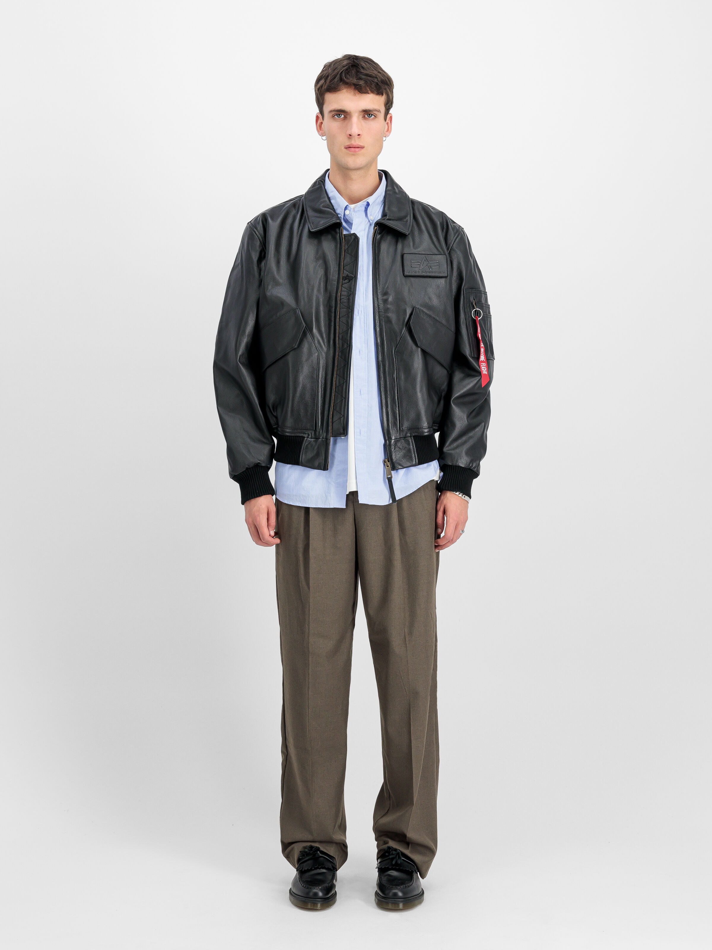 CWU-45/P Leather Heritage Bomber Jacket black 100109_03_2_model_00001_122137