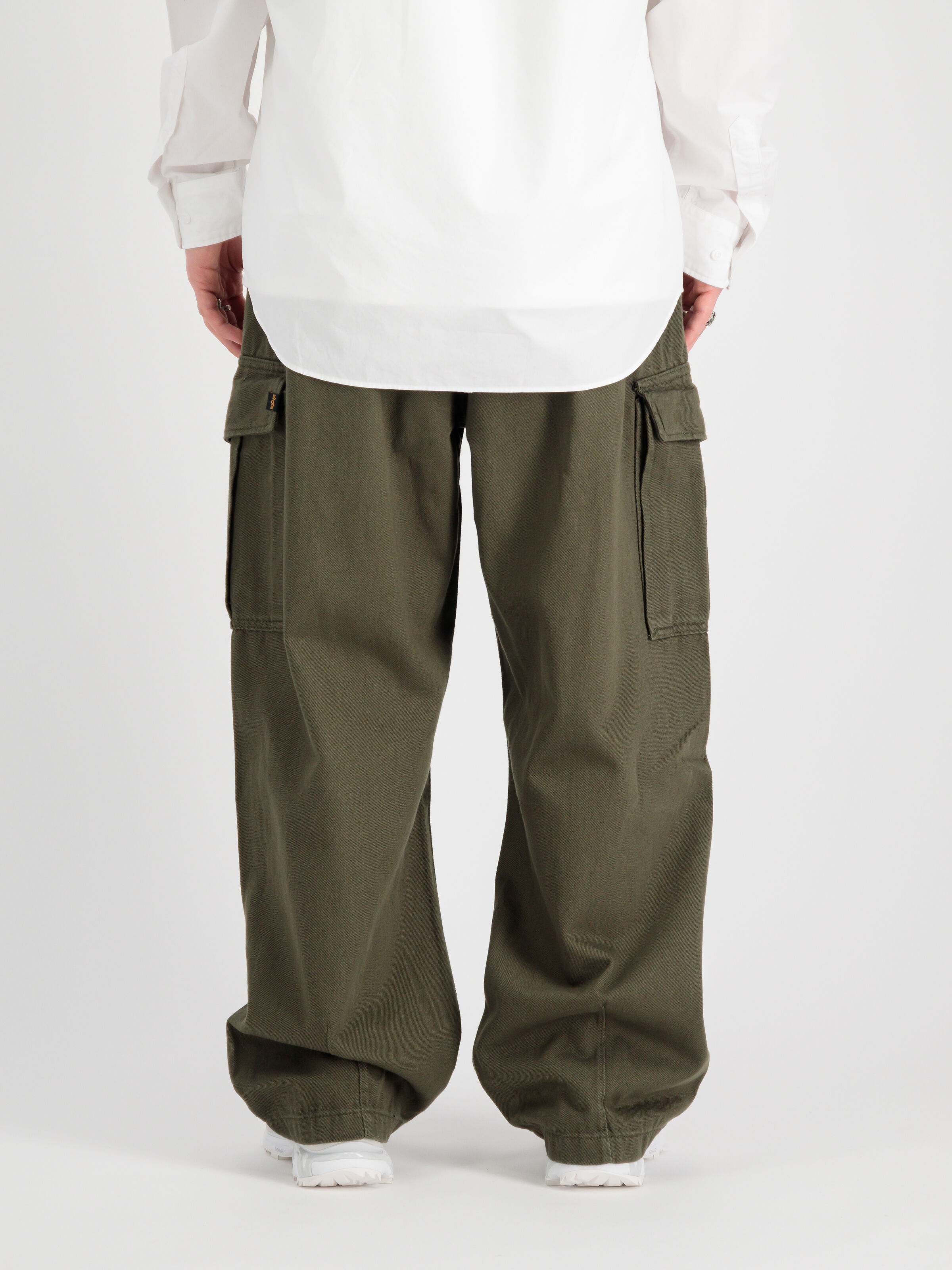 Aircraft Pant dark olive 146200_142_2_model_00005_98593