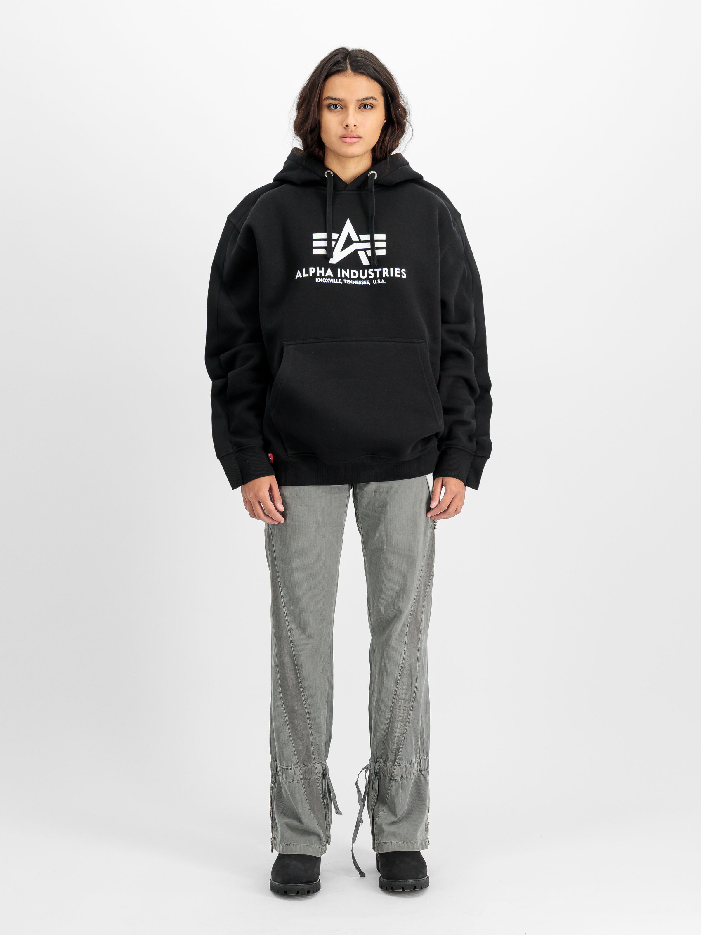 ALPHA x PROTOTYPES Logo Hoodie black 258365_03_2_model_00001_224052