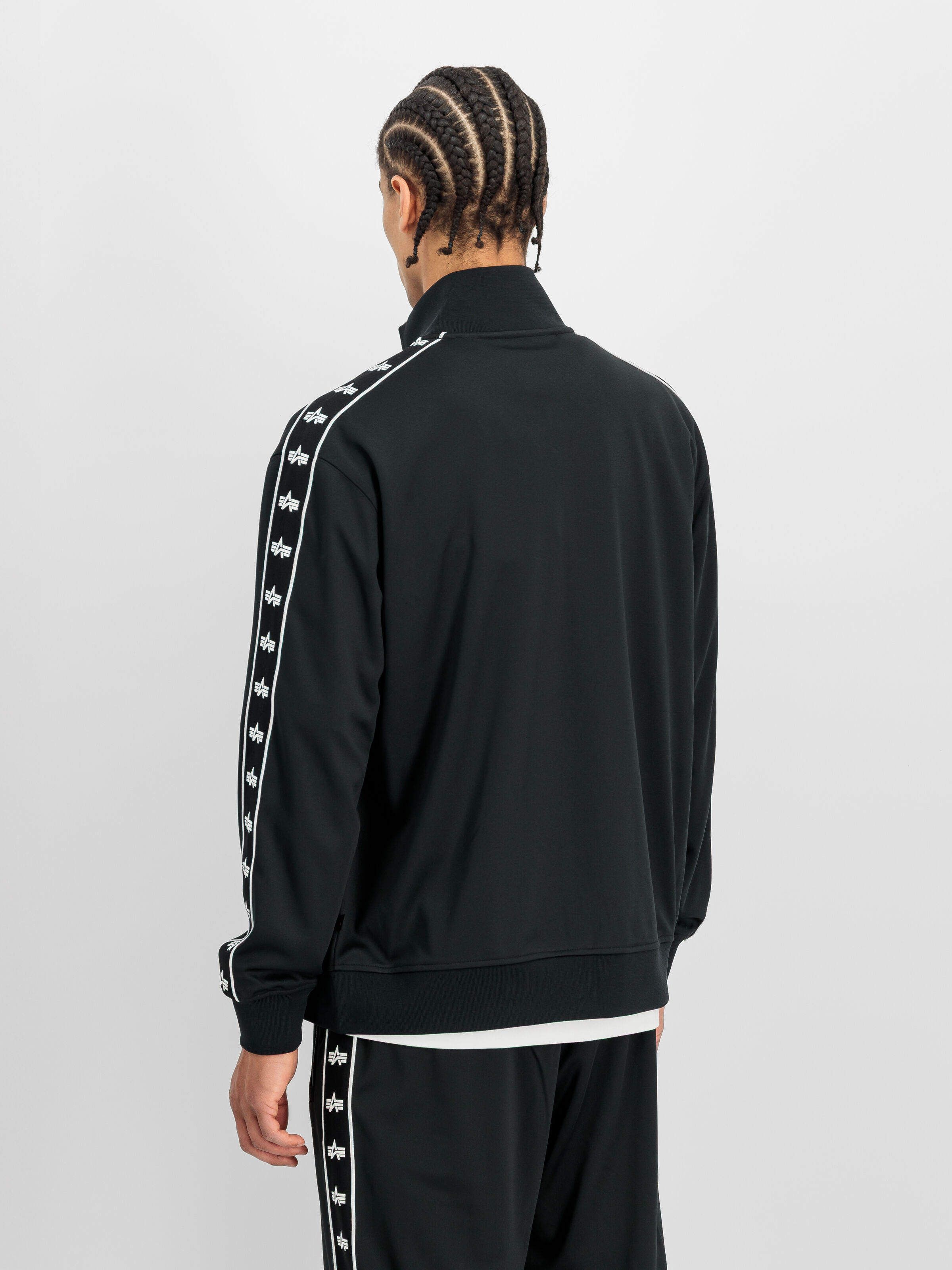 Track Tricot Outdoor Jacket black 268159_03_2_model_00003_236049