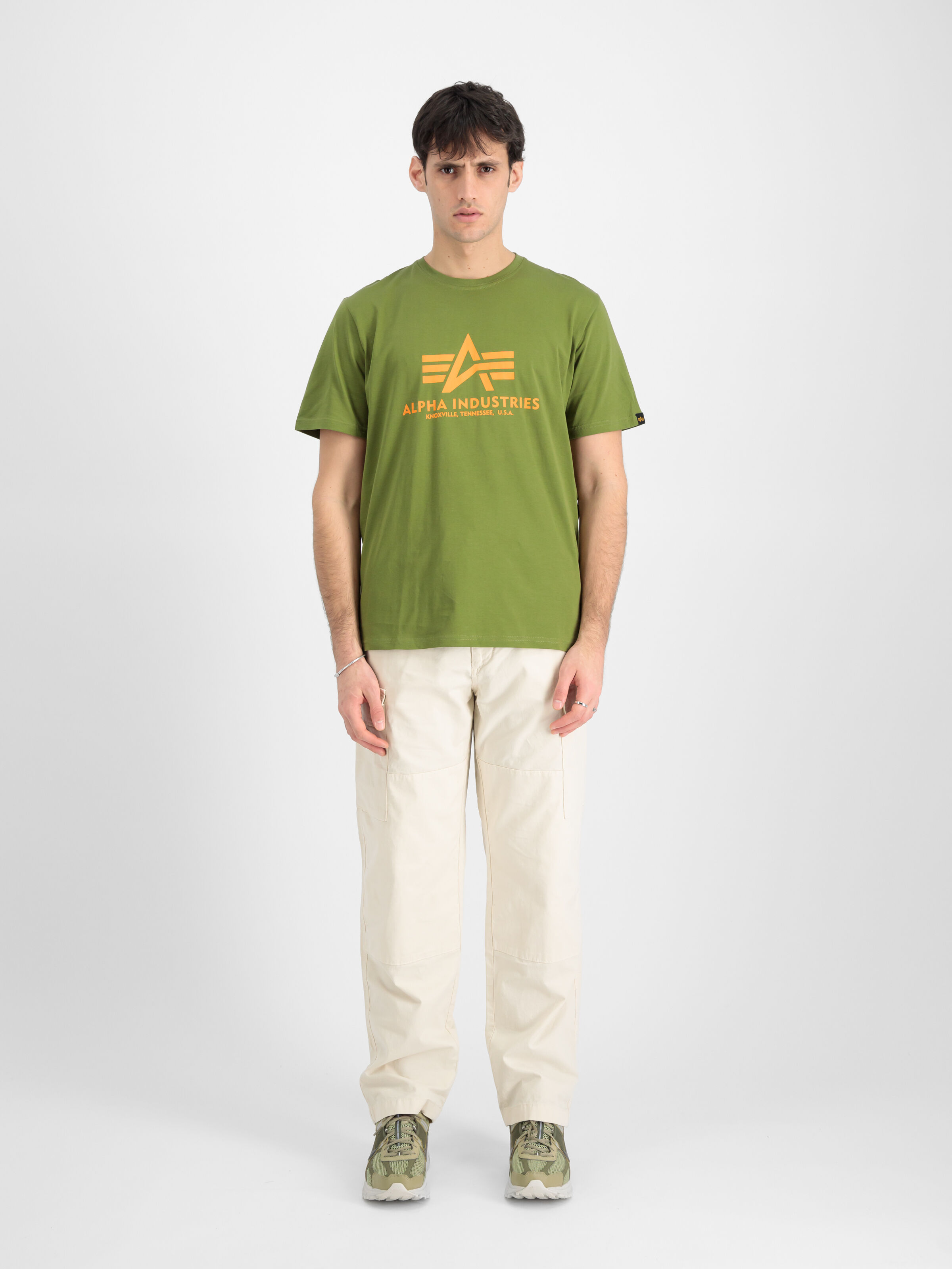 Basic Big Logo T-Shirt moss green 100501_714_2_model_00001_109744