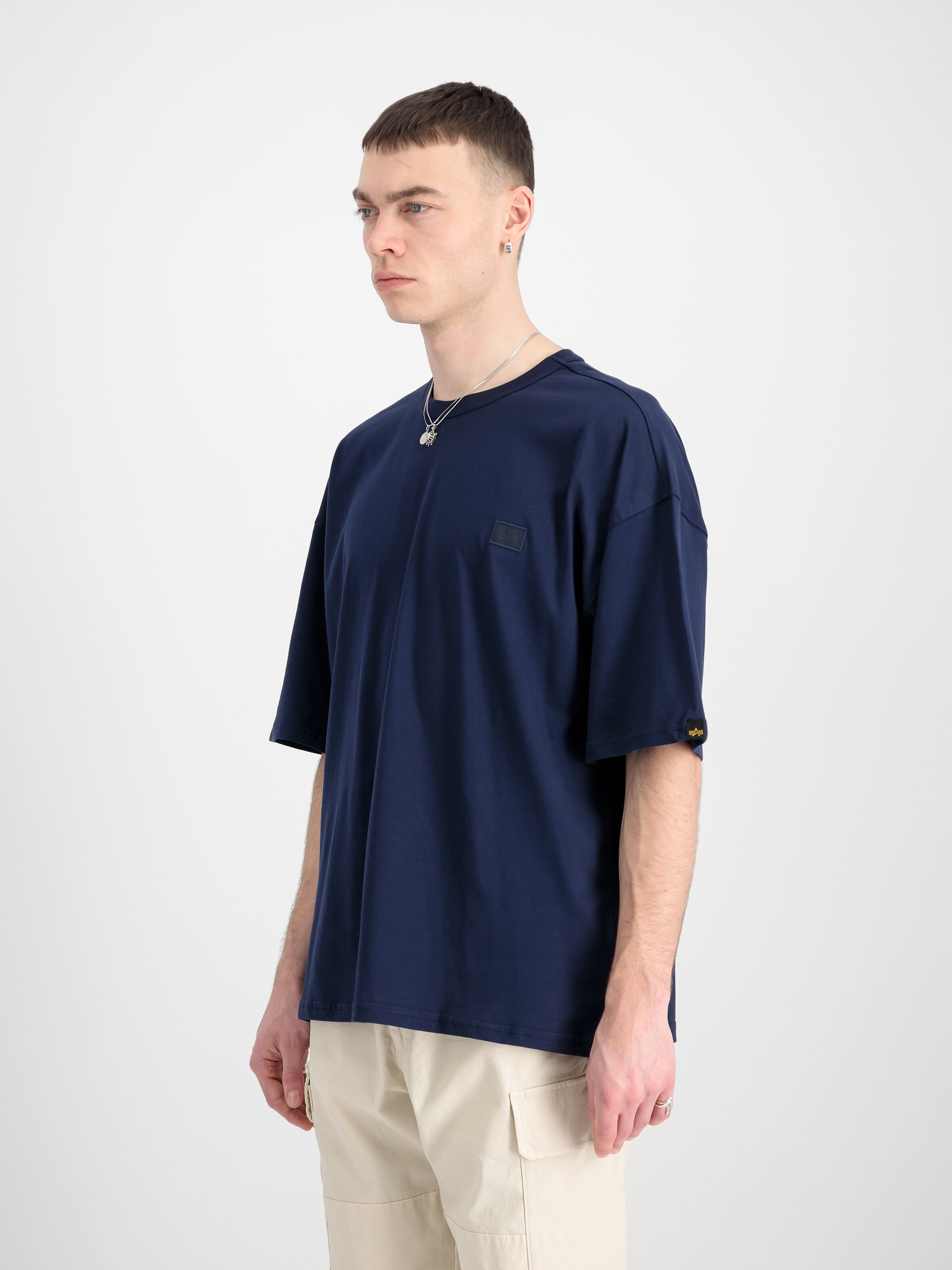 Alpha Essentials Rubber Logo T-Shirt ultra navy 146504_697_2_model_00003_99681