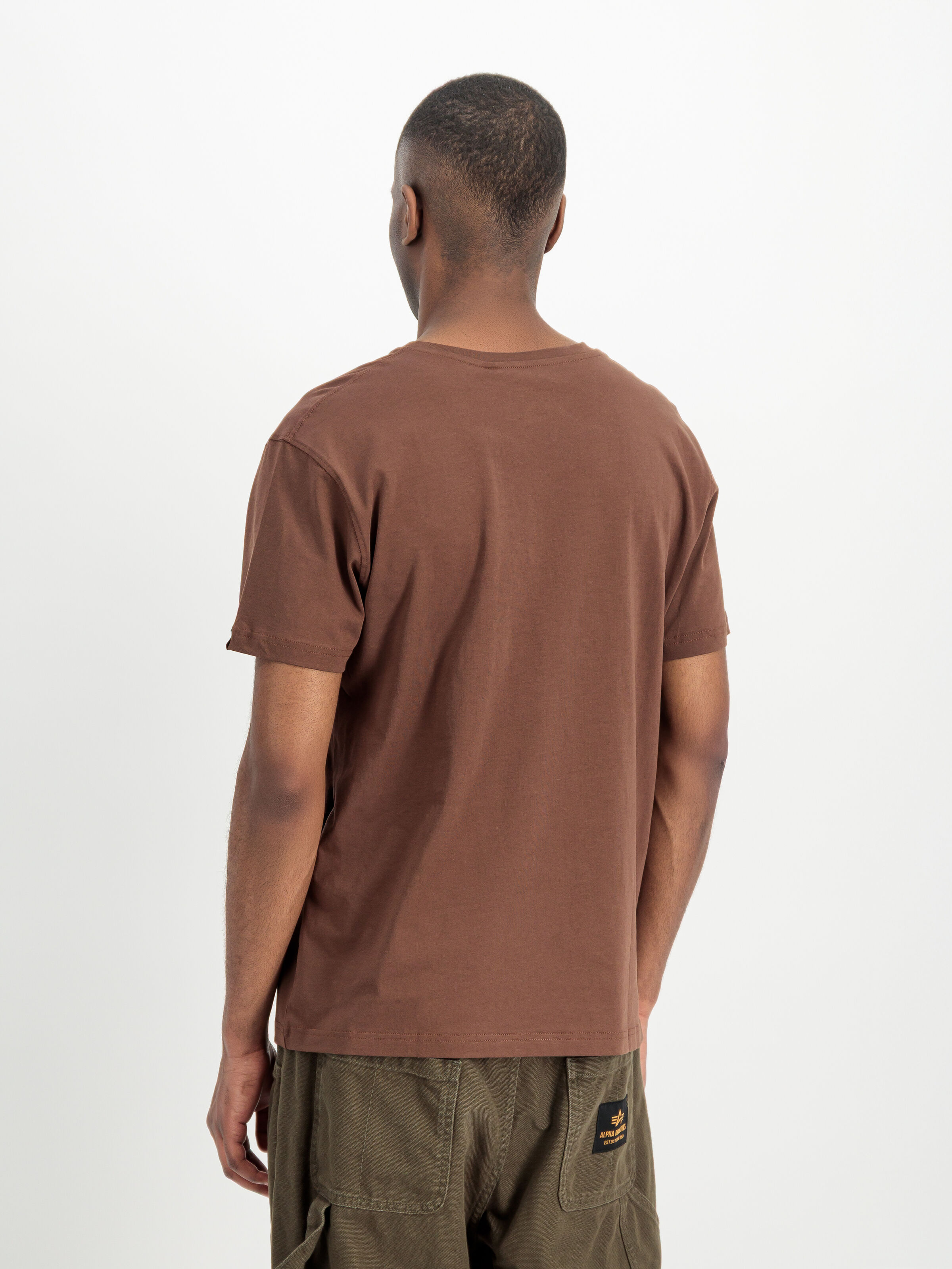 Basic Big Logo T-Shirt powder brown 100501_204_2_model_00003_226368
