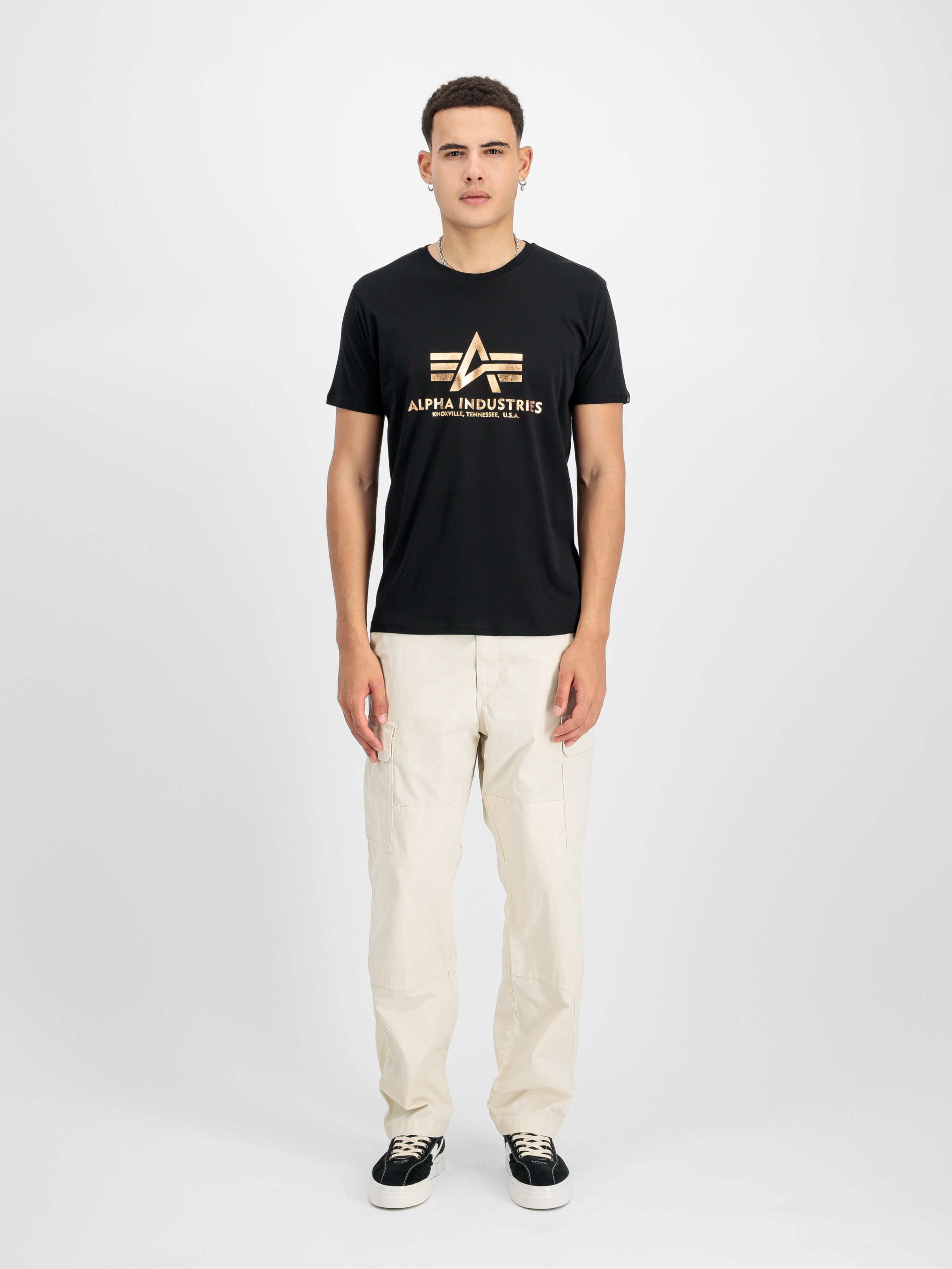 Basic Big Logo Foil Print T-Shirt black/gold 100501FP_365_2_model_00001_185283