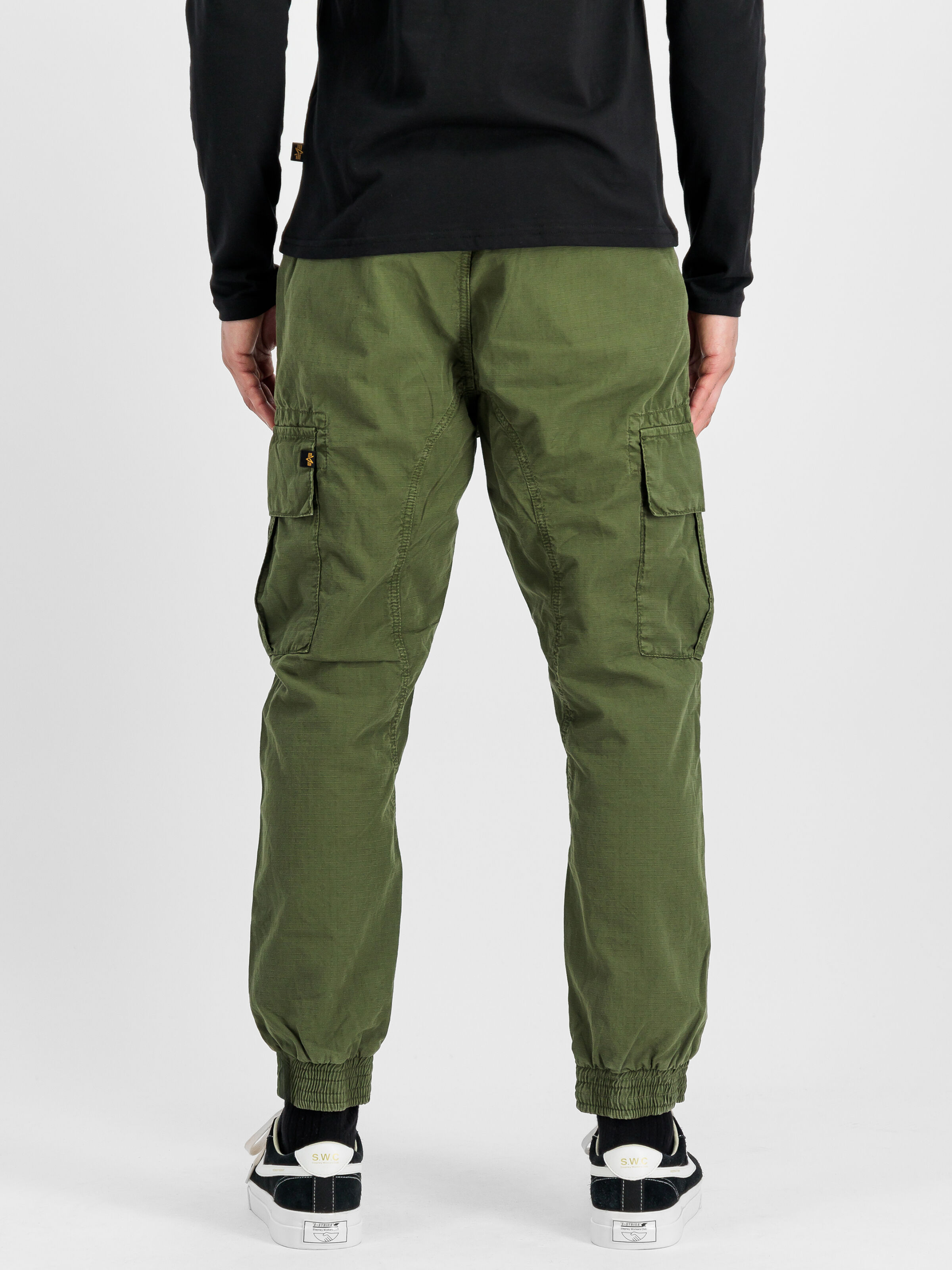 Ripstop Jogger Pant dark olive 116201_142_2_model_00005_217462