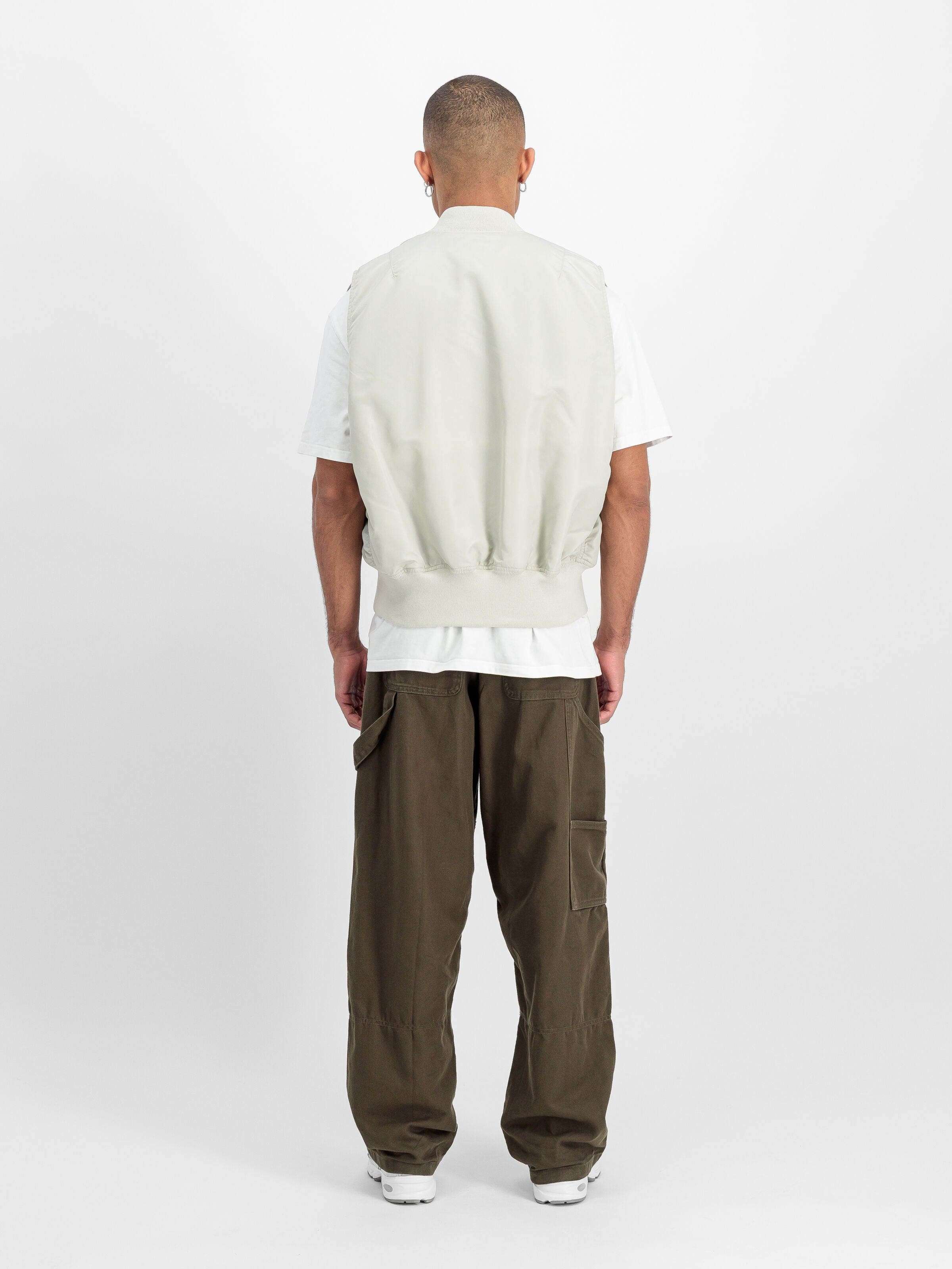 MA-1 Vintage Vest stone 156146_10_2_model_00002_209550