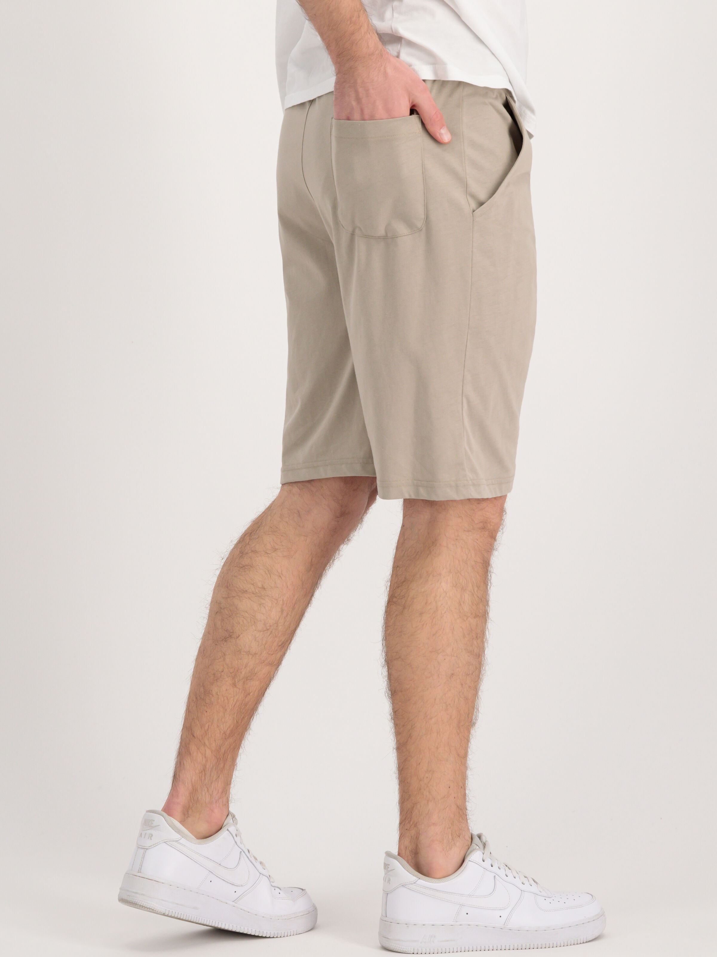 Alpha Jersey Short vintage sand 116366_679_alpha_industries_alpha_jersey_short_002_182475