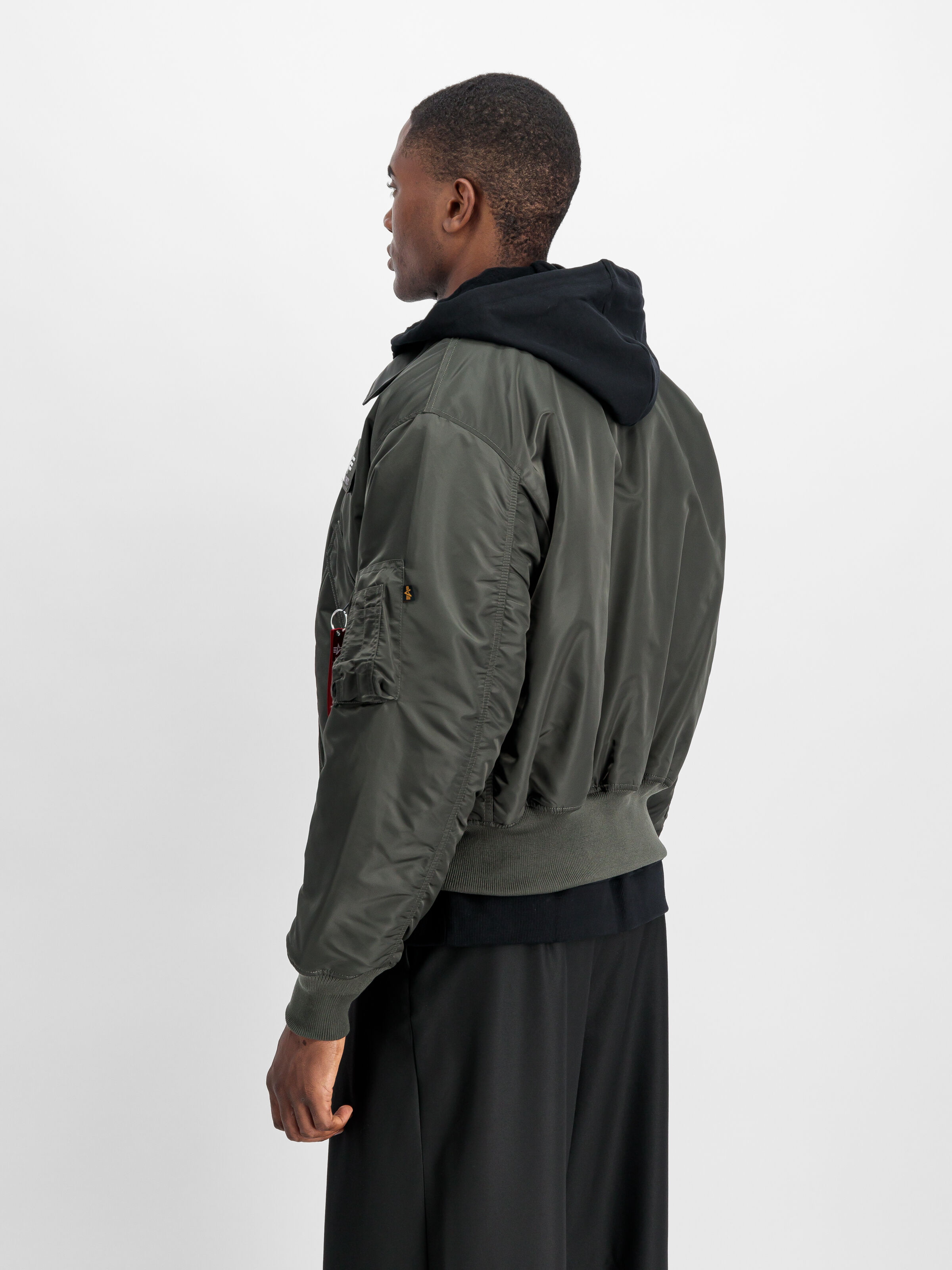 CWU-45 Heritage Bomber Jacket rep.grey 100102_04_2_model_00004_102168