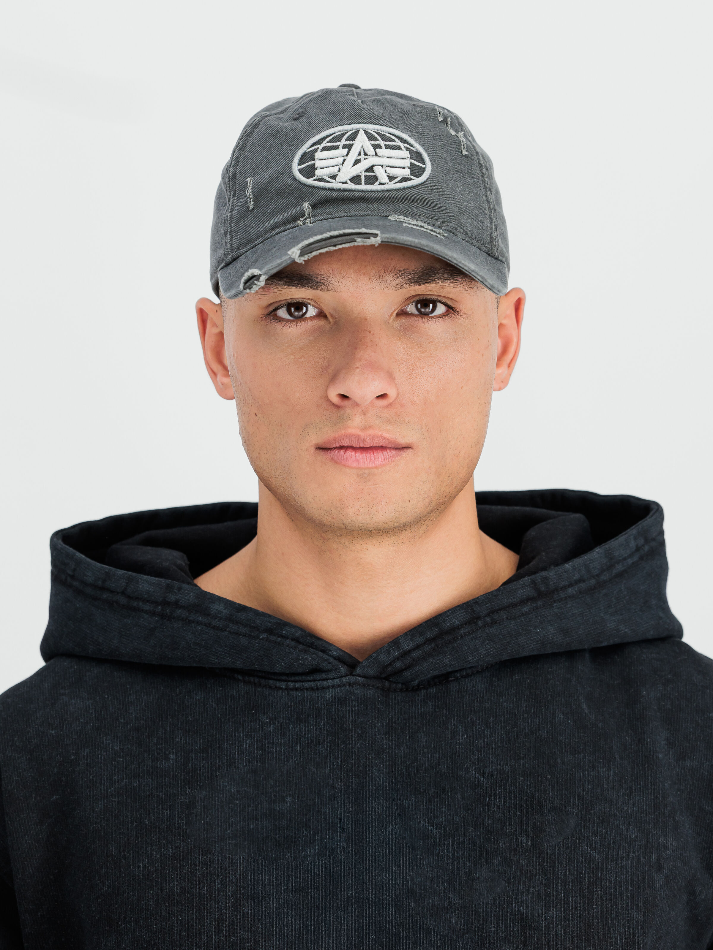 World Acid Cap black 266904_03_2_model_00001_215229