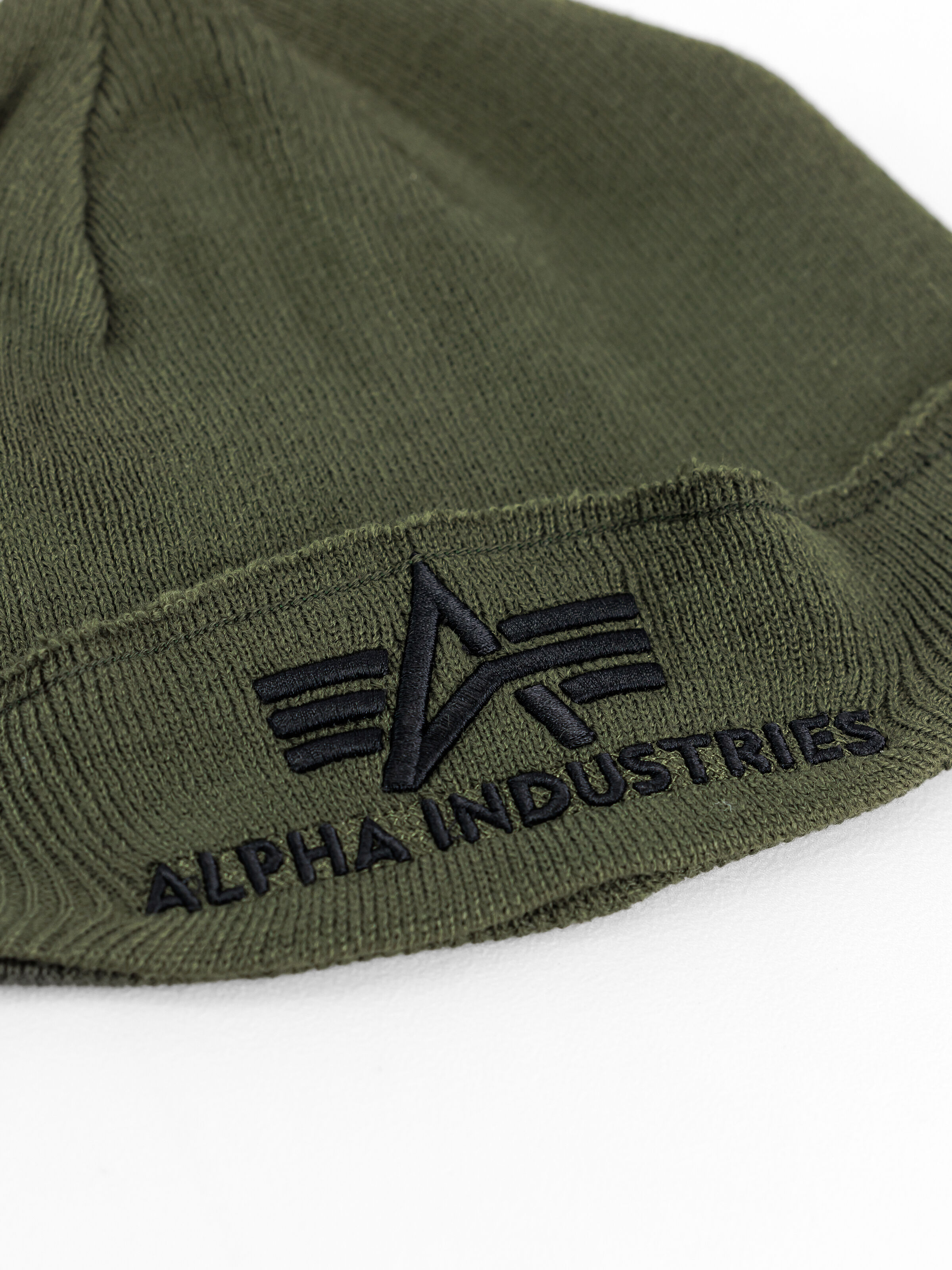 ALPHA x PROTOTYPES Raw Reverse Embroidery Beanie dark green 258956_257_3_detail_00001_224497