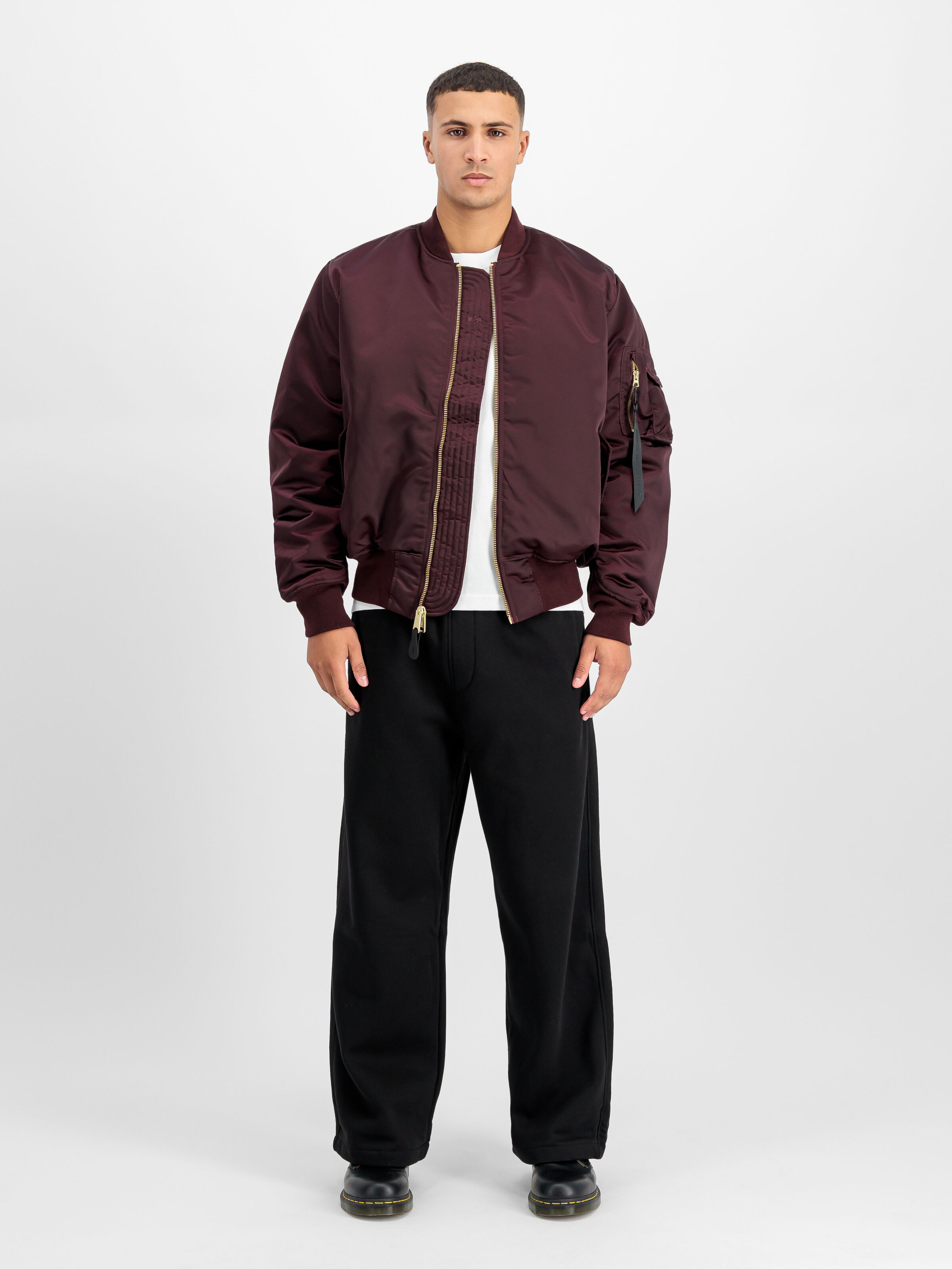 MA-1 Base Flight Bomber Jacket dark cherry 756111_608_2_model_00001_195507