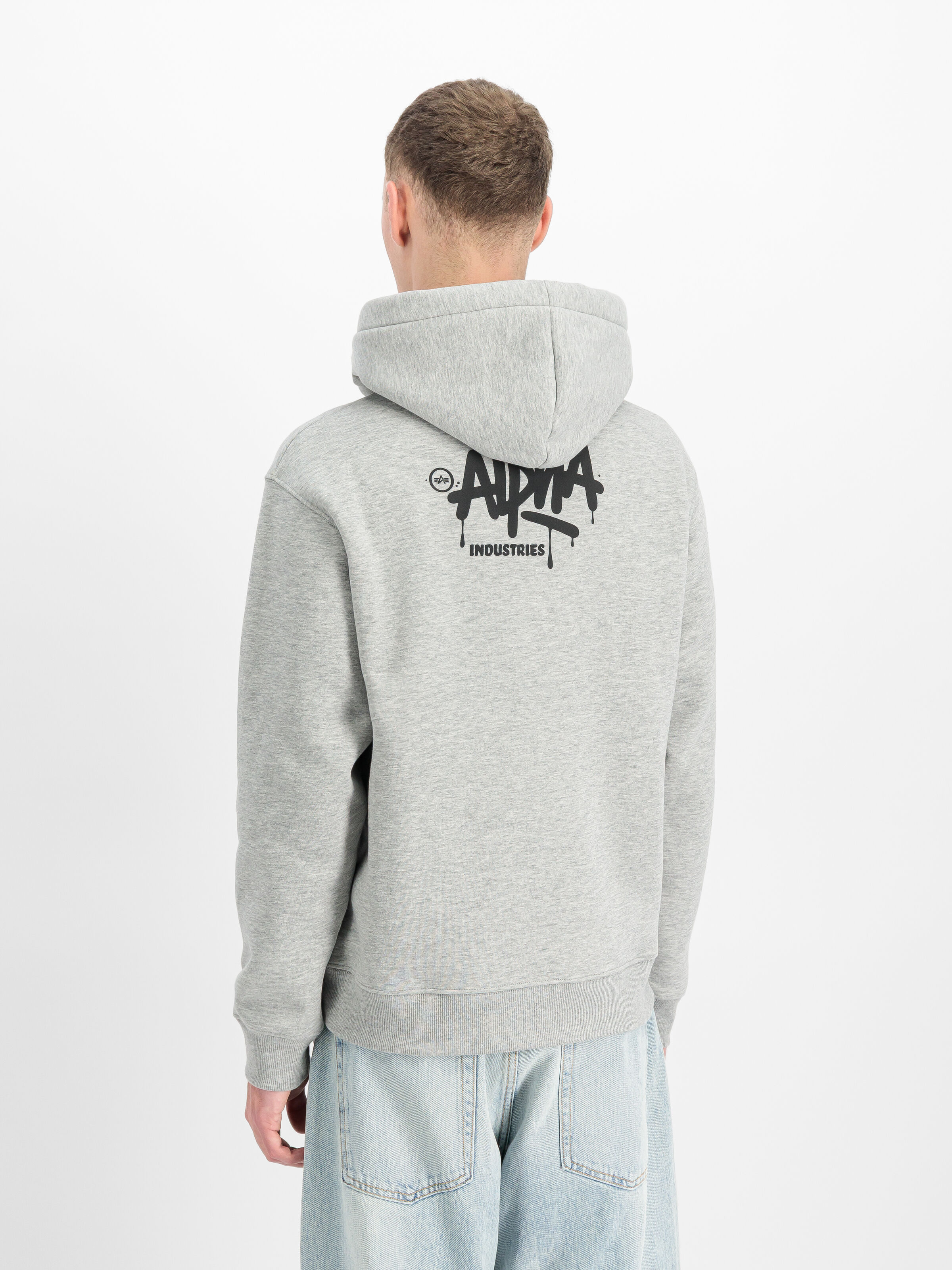 Alpha Signature Hoodie grey heather 266350_17_2_model_00003_220193