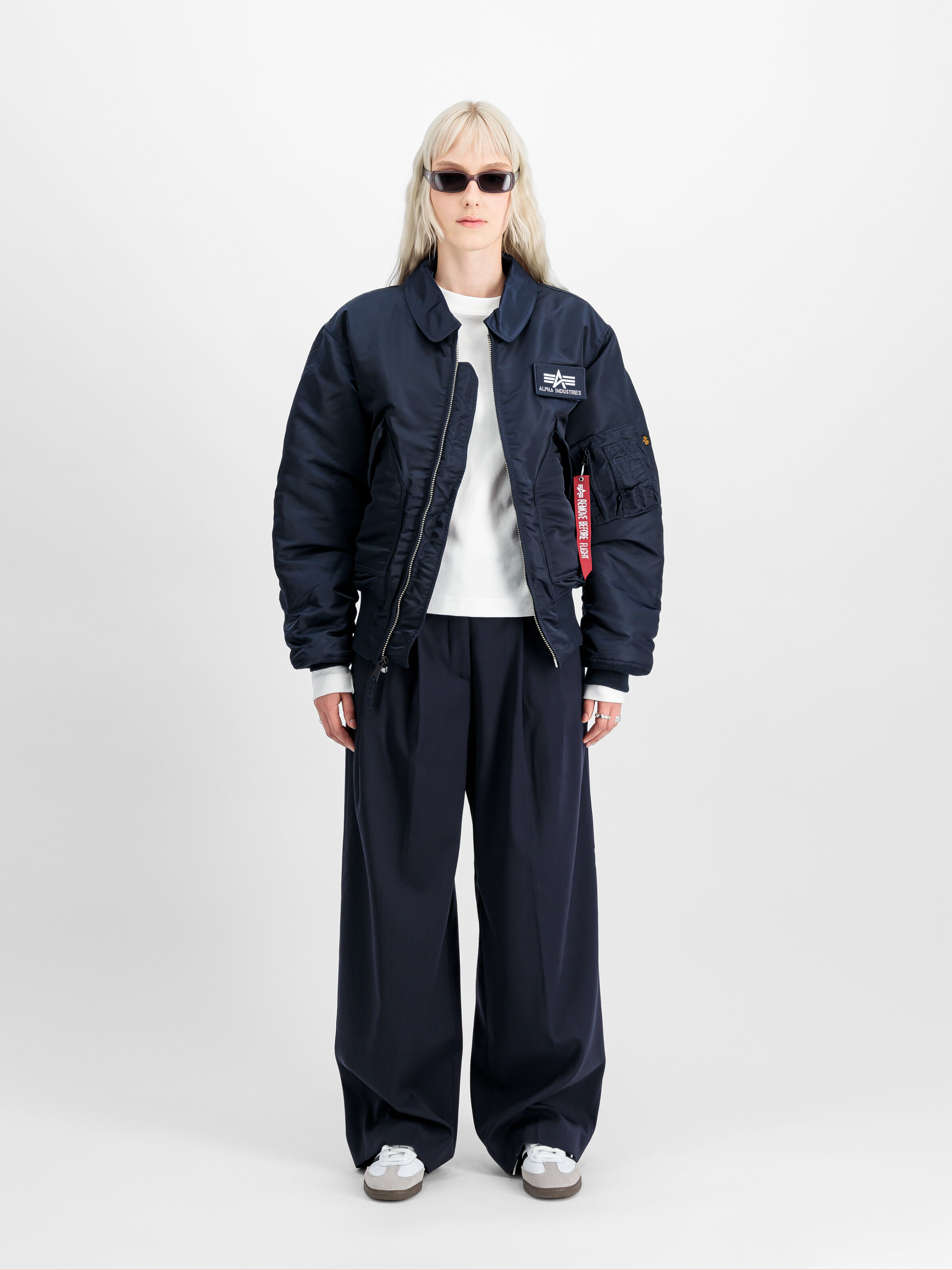 CWU-45 Heritage Bomber Jacket rep.blue 100102_07_2_model_00001_102158
