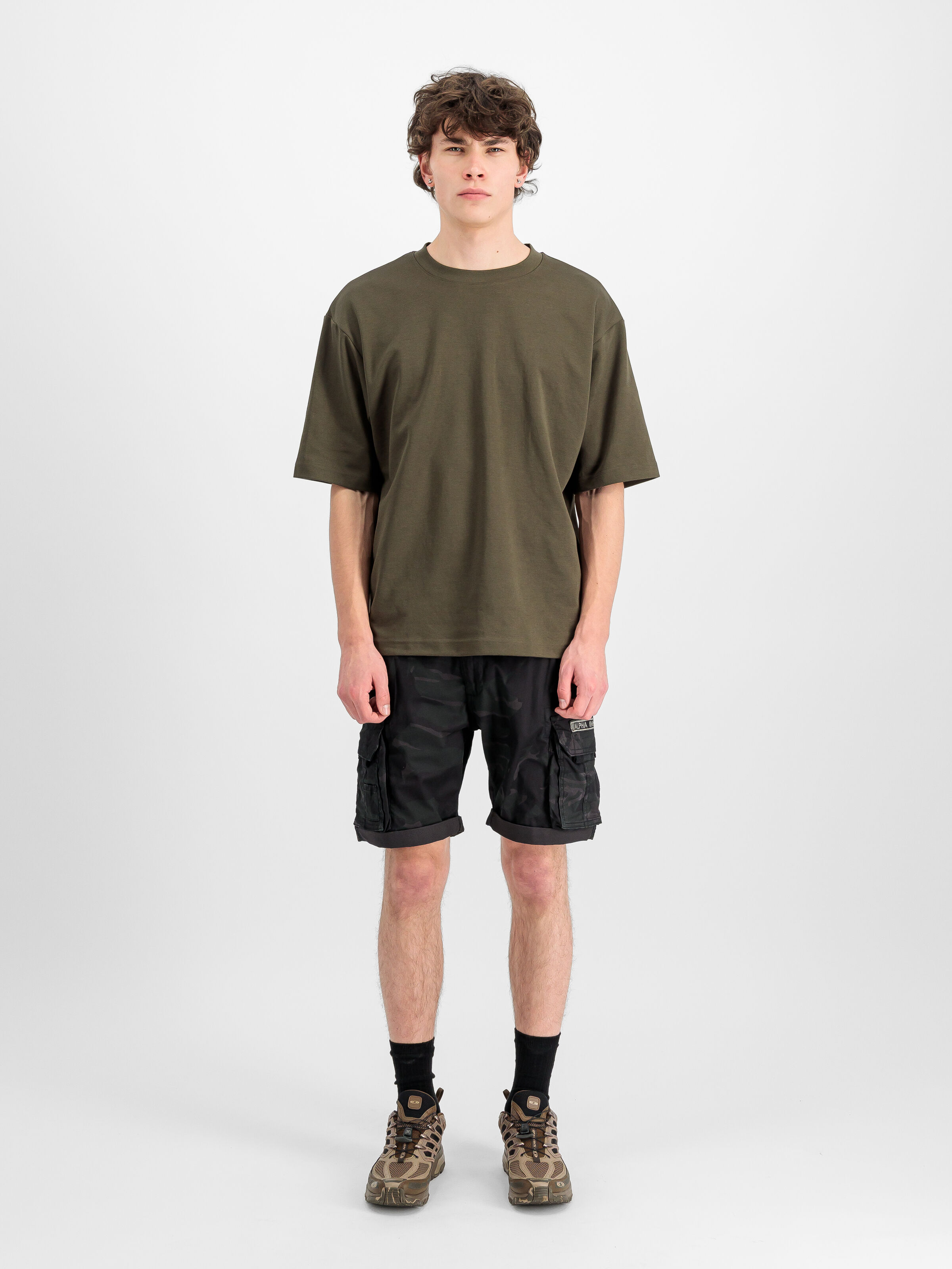 Camo Crew Short black camo 196201_125_2_model_00001_244879
