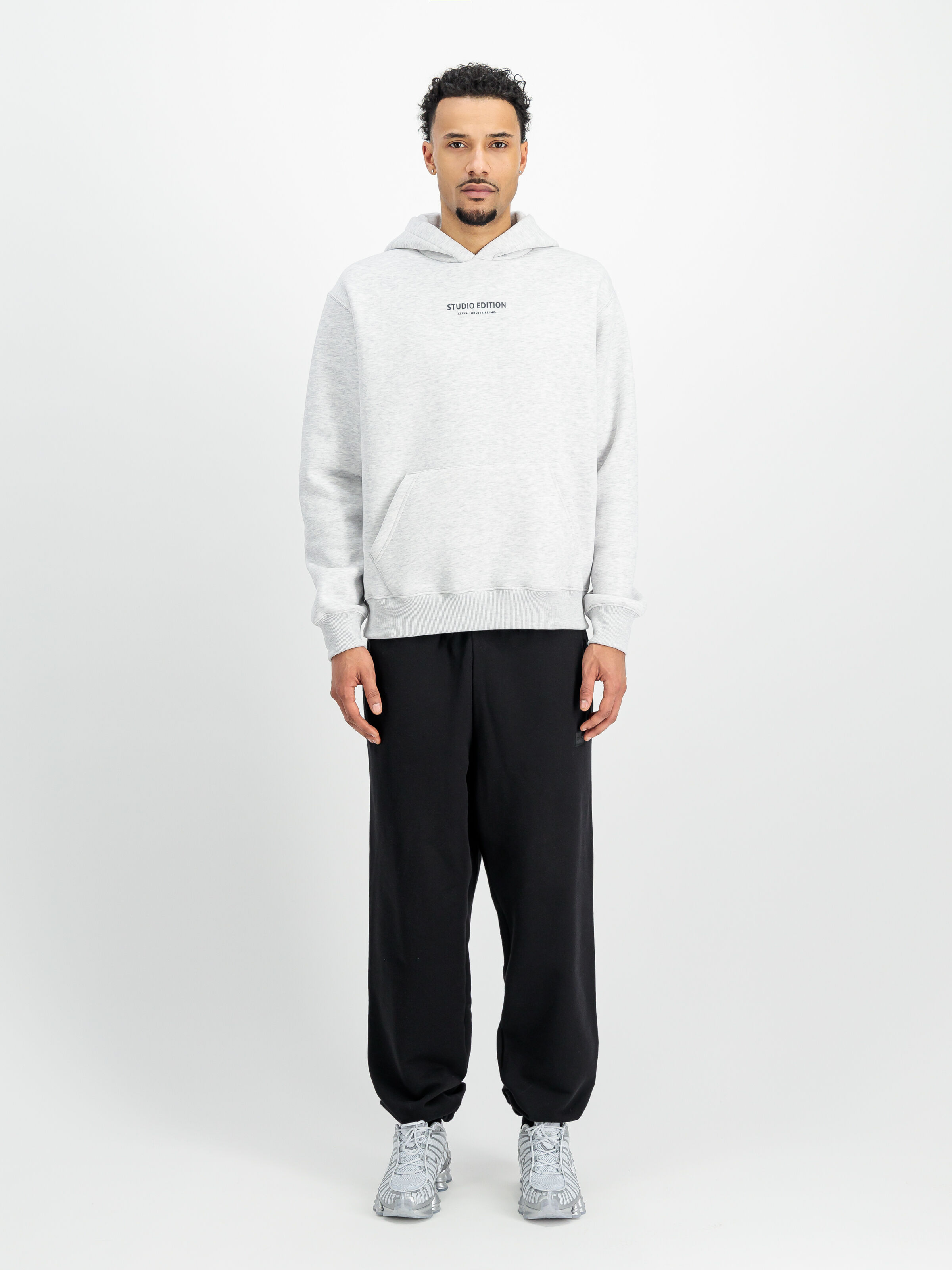 Studio Edition Backprint Hoodie pastel grey melange 156339_752_2_model_00001_152020