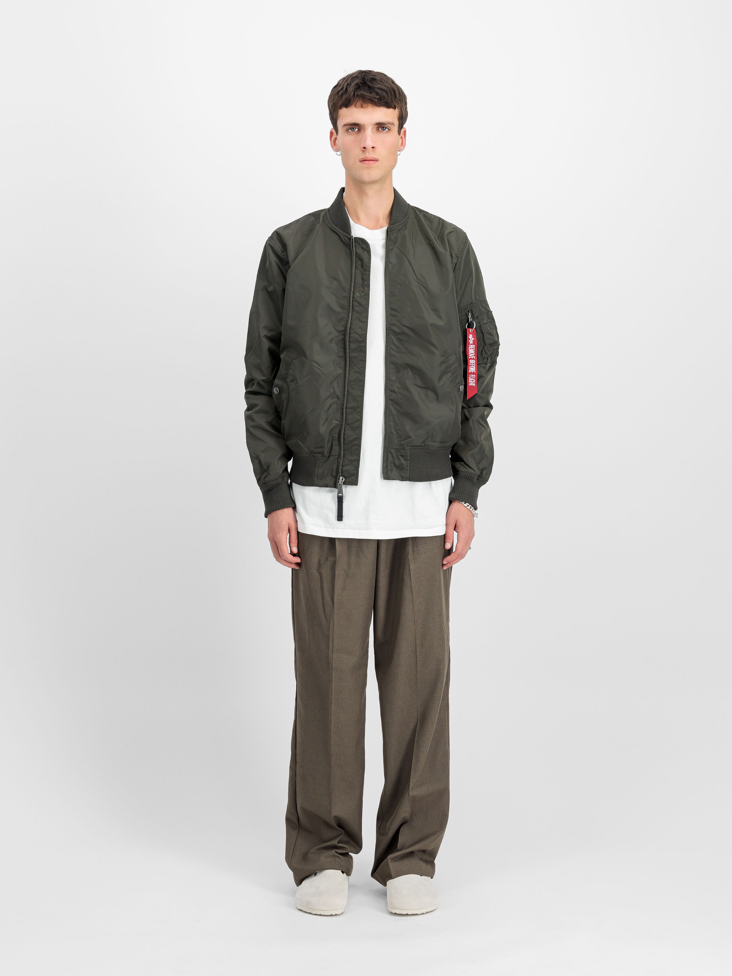 MA-1 TT Light Bomber Jacket rep.grey 191103_04_2_model_00001_122596
