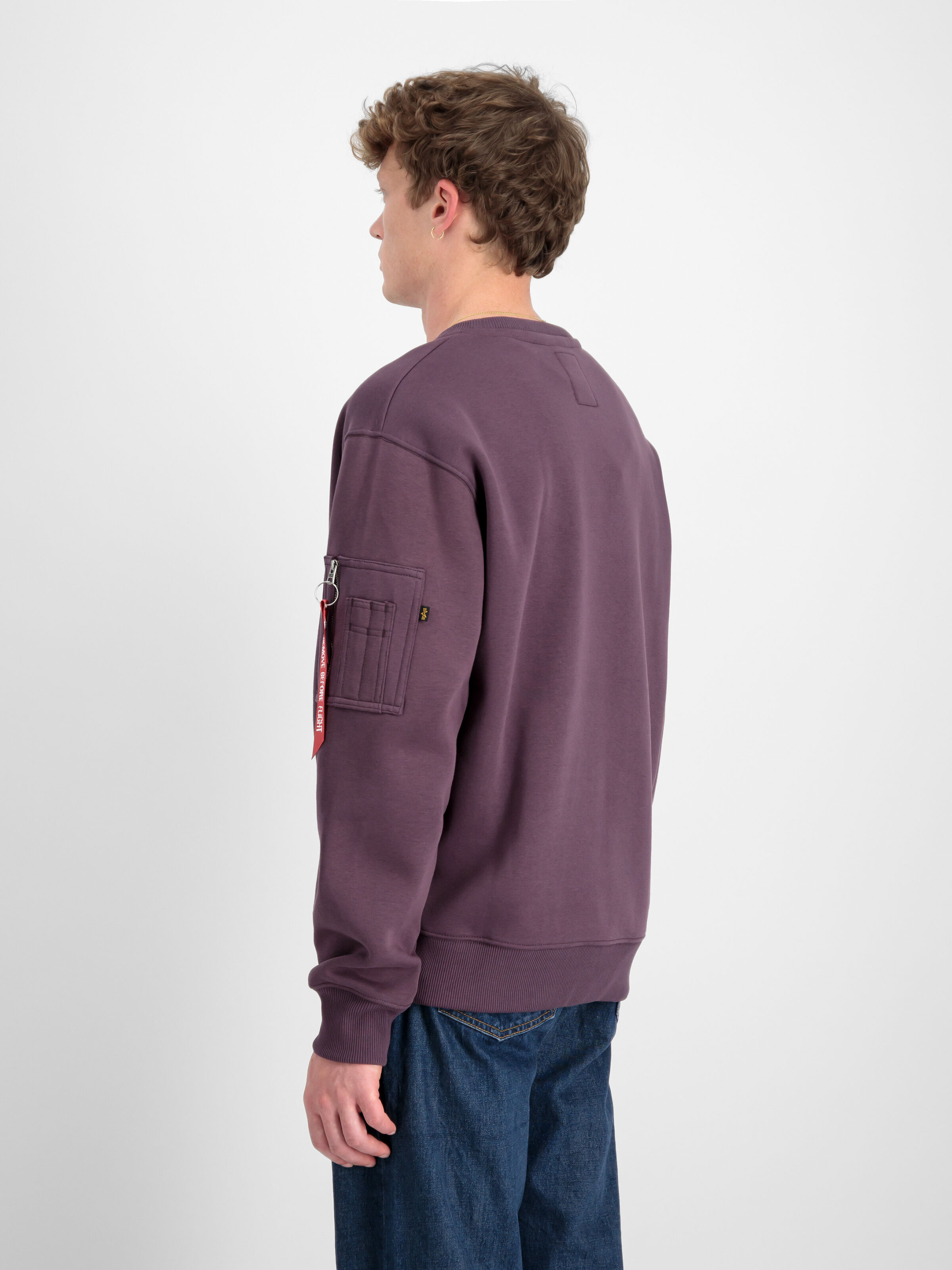 Alpha Label Sweatshirt Plum 118312_719_2_model_00004_129508