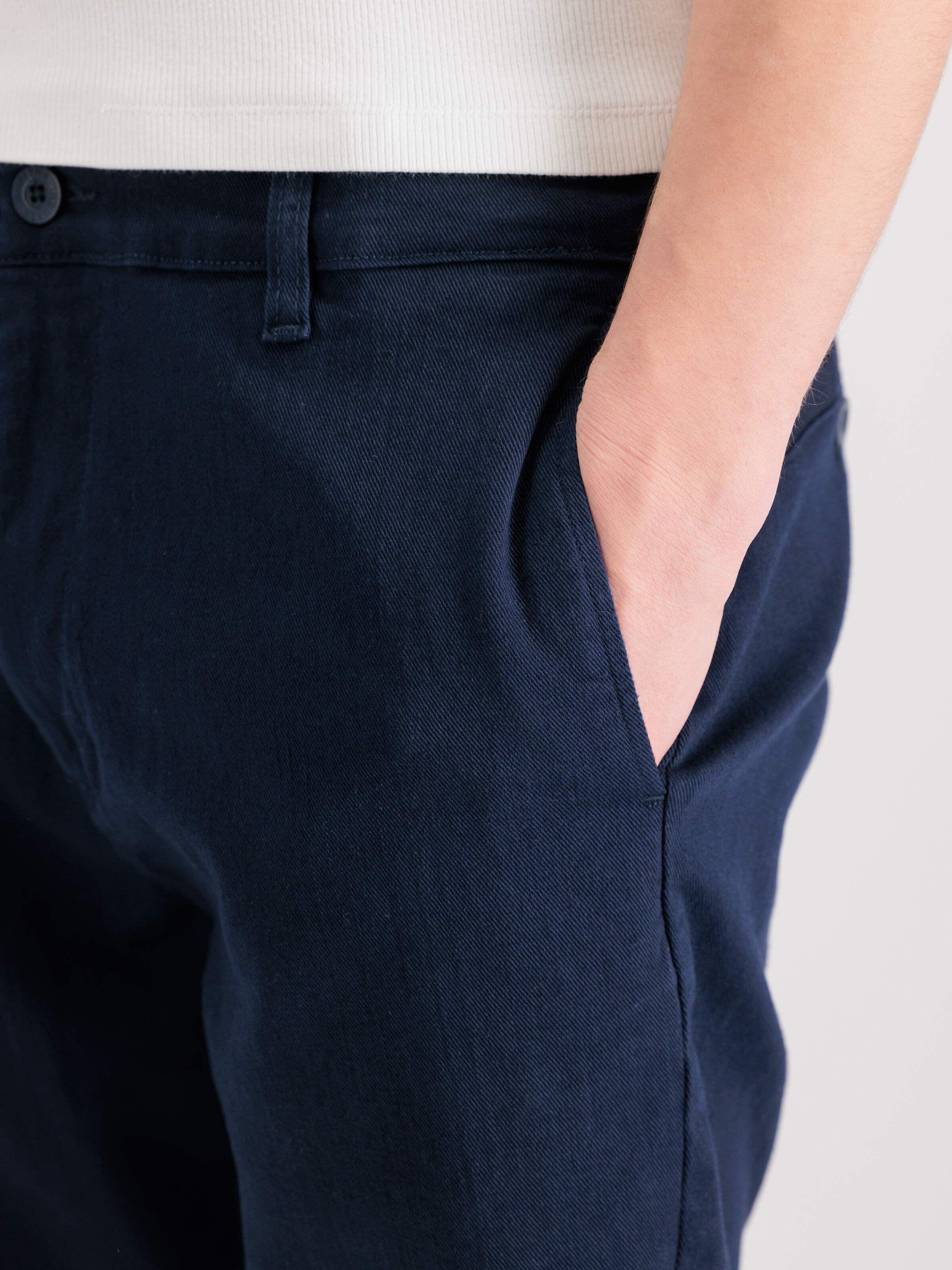 Alpha Chino Pant ultra navy 146203_697_3_detail_00001_99127