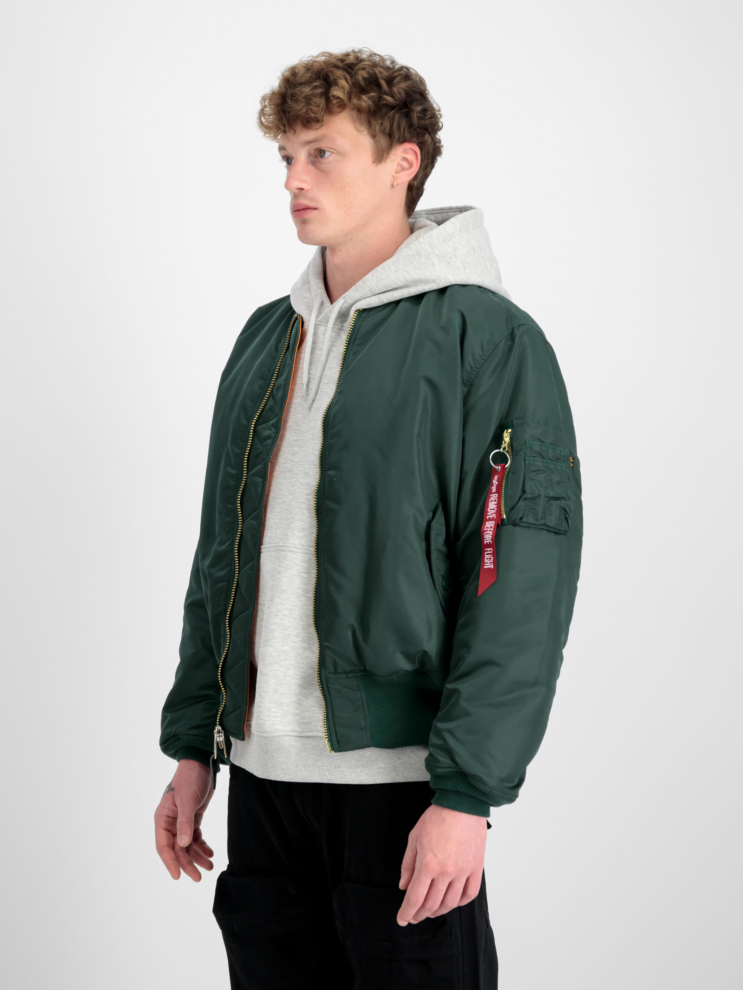 MA-1 Heritage Bomber Jacket Force Green 100101_720_2_model_00003_104200