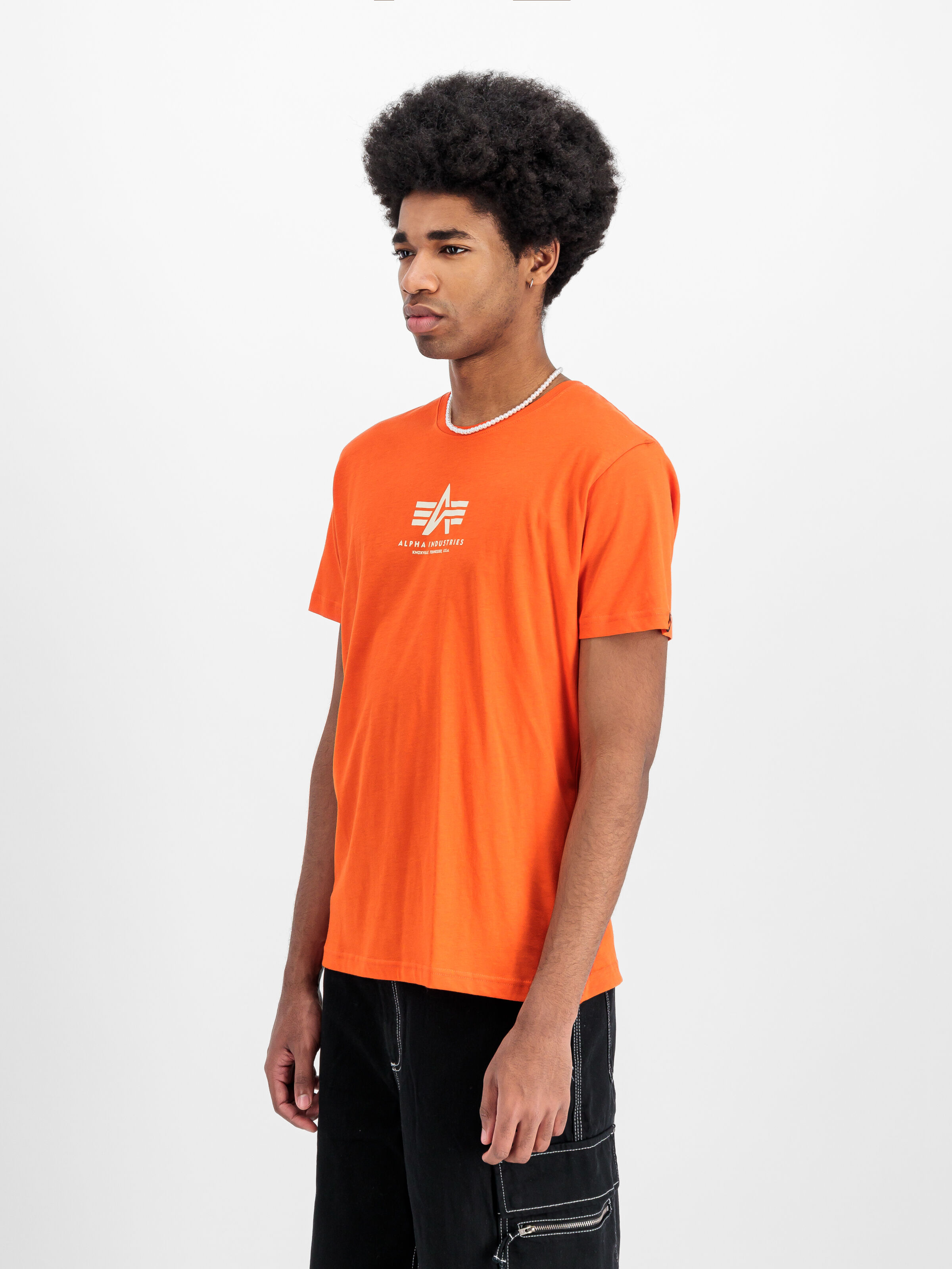 Basic Mid Logo T-Shirt boost orange 118533_736_2_model_00003_139759