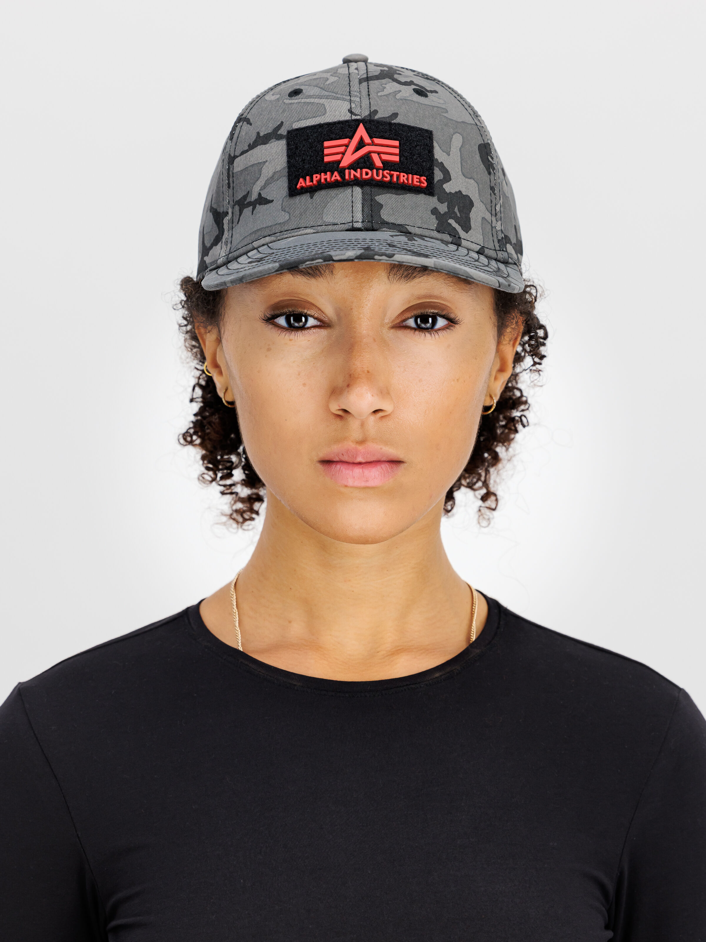Velcro II Cap black camo 178905_125_2_model_00001_150754
