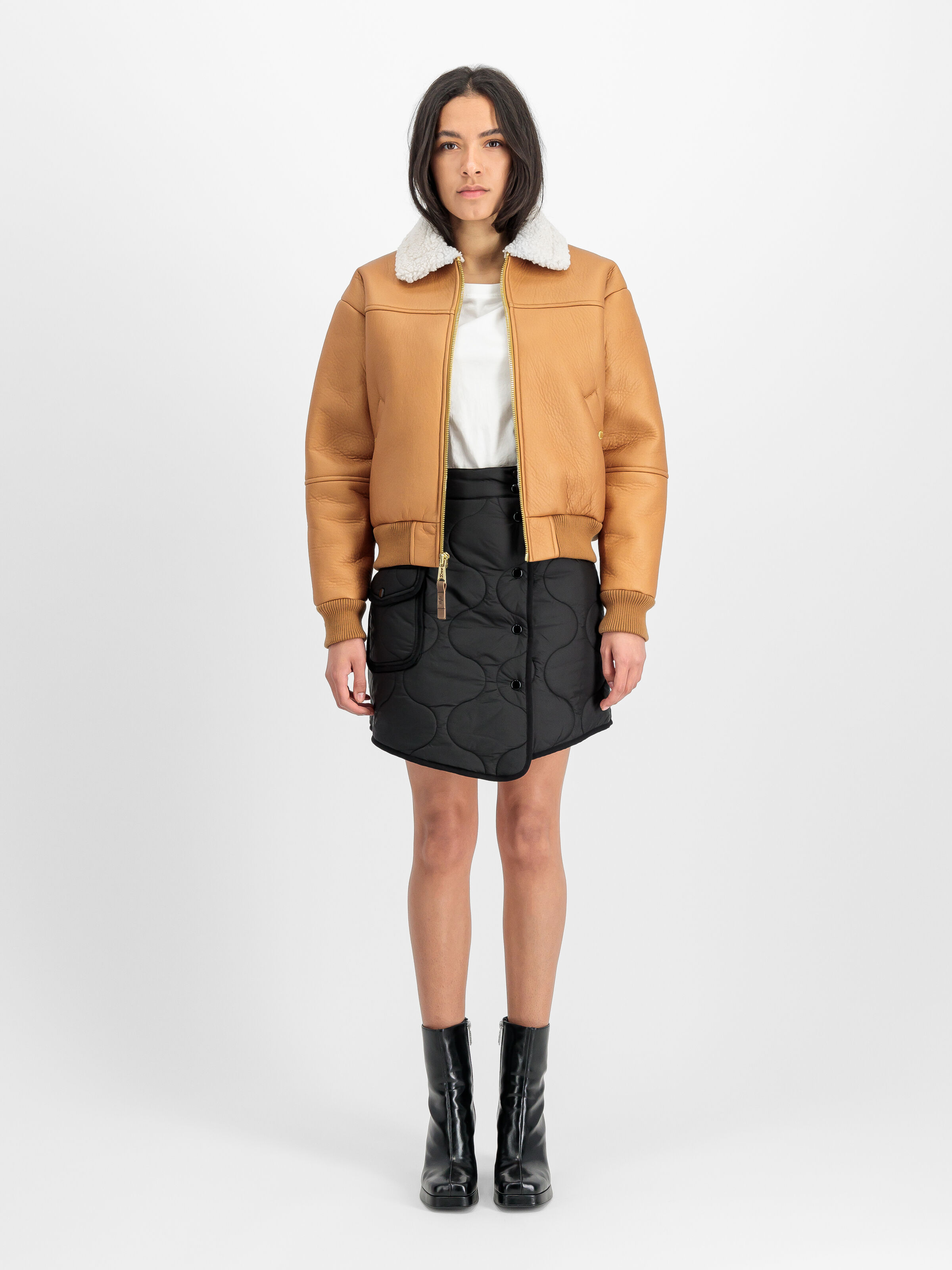 B-15 Modified Winter Jacket Women camel 258007_370_2_model_00001_166620