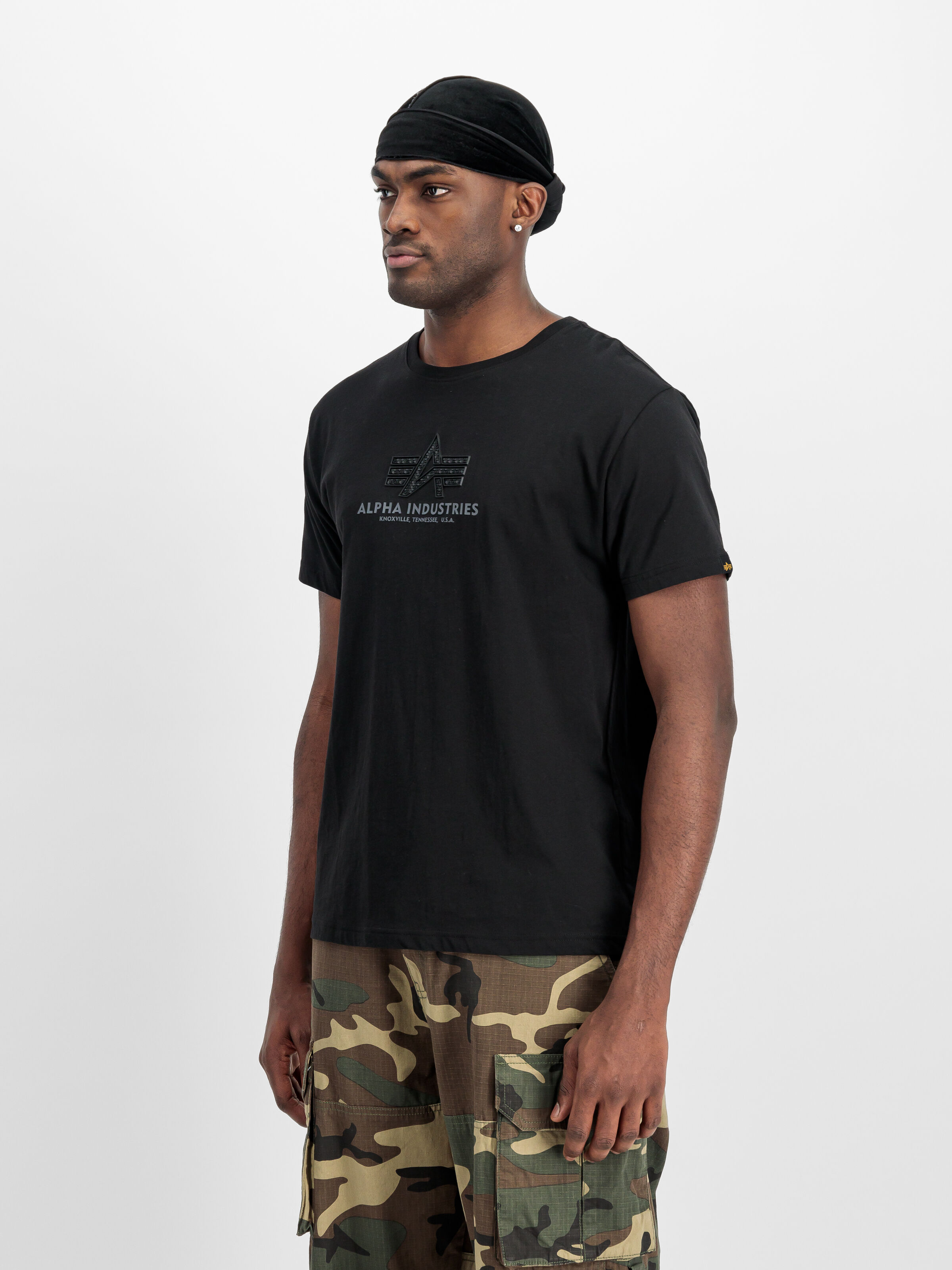 Basic Big Logo Rubber T-Shirt black/grey 100501RB_198_2_model_00002_160932
