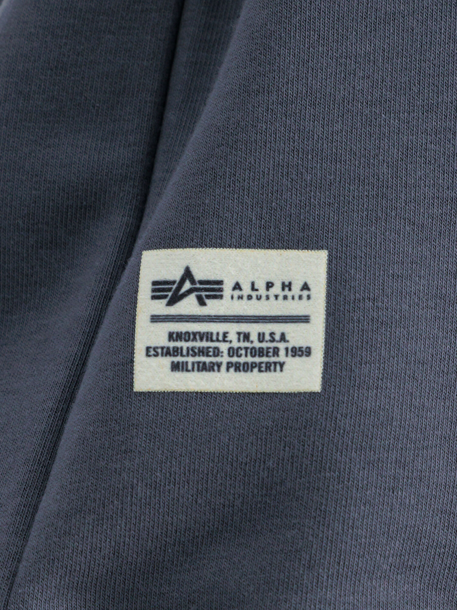 136300_136_alpha_industries_usn_blood_chit_sweater_005_123987