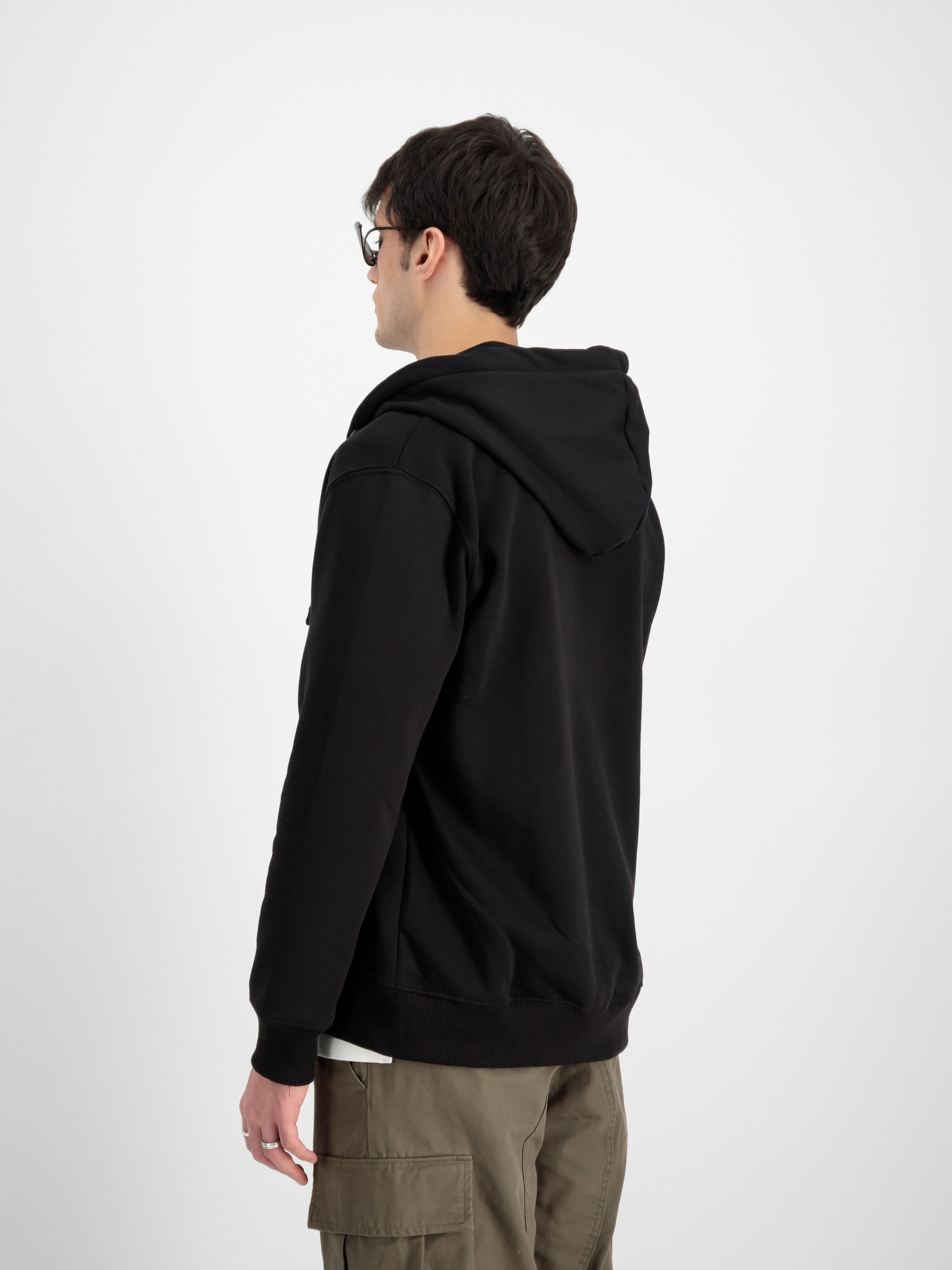 Basic Big Logo PP Zip Hoodie black 178325PP_03_2_model_00004_154064